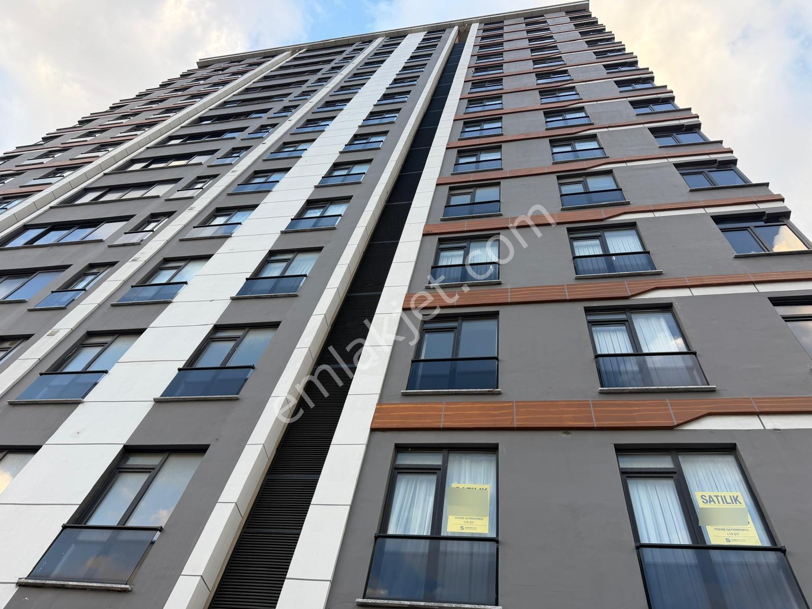 Safir Konakları Mahmutbey Metro Yanında 3+1 200 M2 Satılık Daire — fotoğraf 29