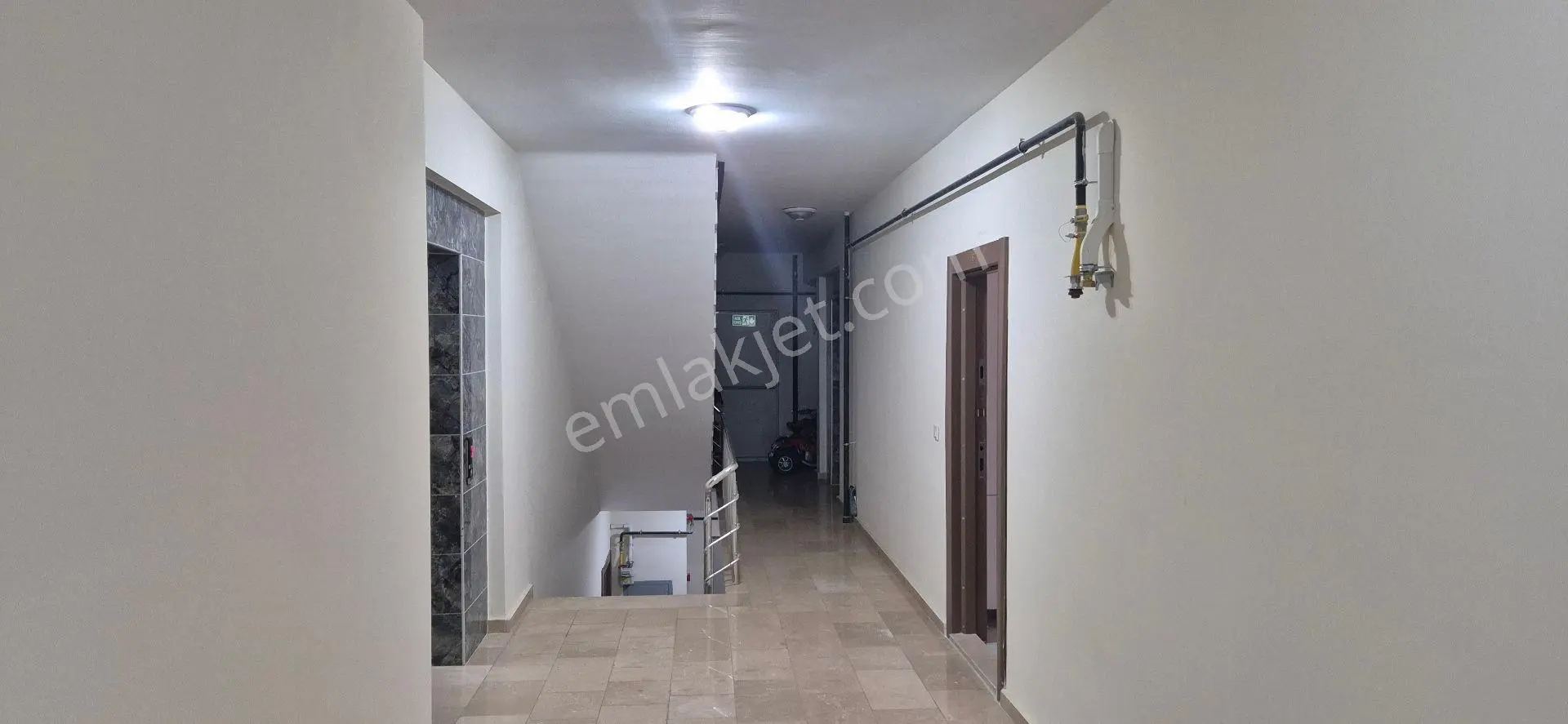 Öztürkler Gayrimenkulden Trb Akç Yaylacık Mah Akç Cad No114 3+1 128m2 Kat3 Satılık Sıfır Lüks Daire — fotoğraf 23