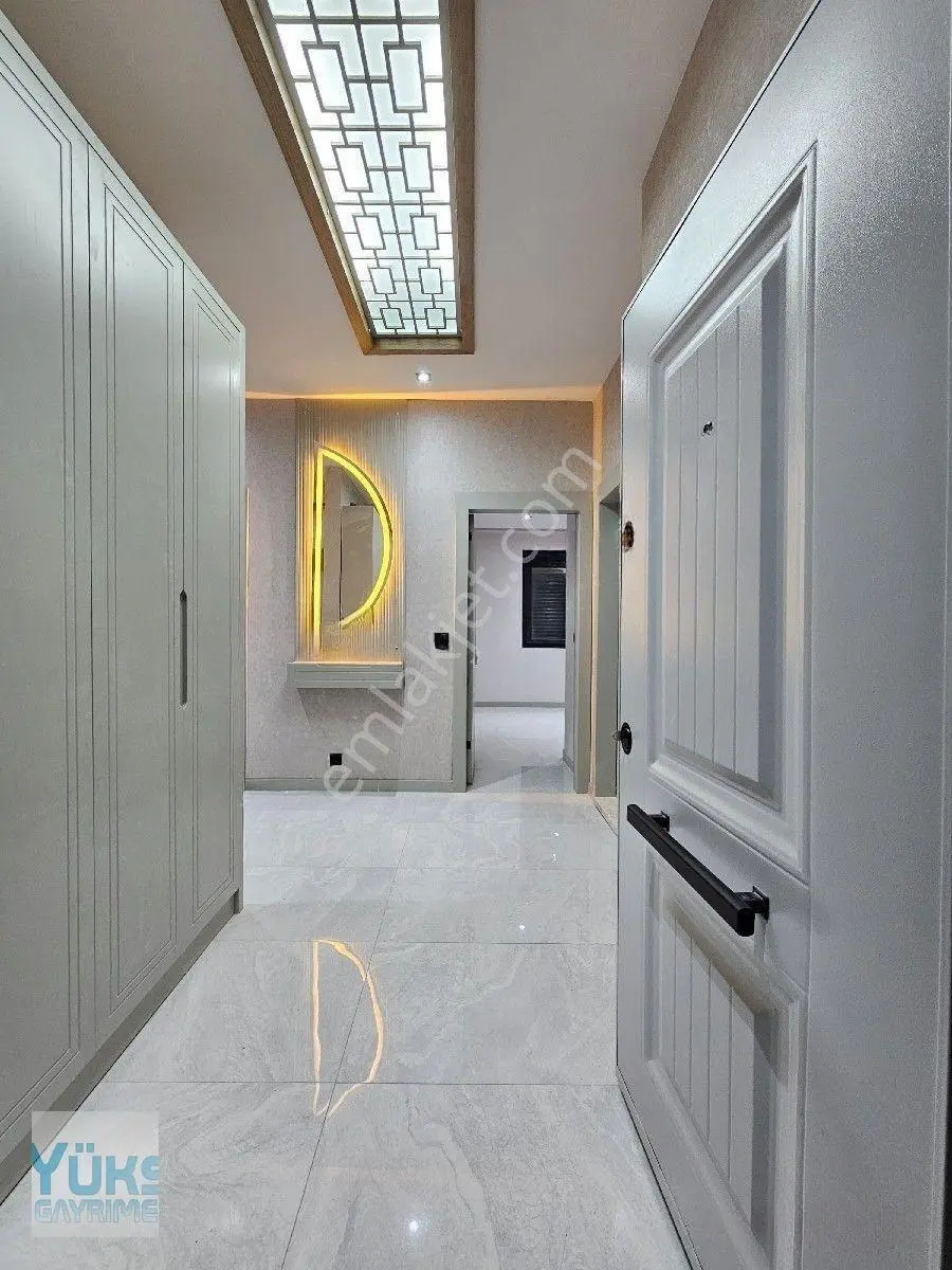Denizli Şemikler Mahallesinde 2+1 120 M2 Önü Açık Panjurlu Lüks Satılık Daireler — fotoğraf 3