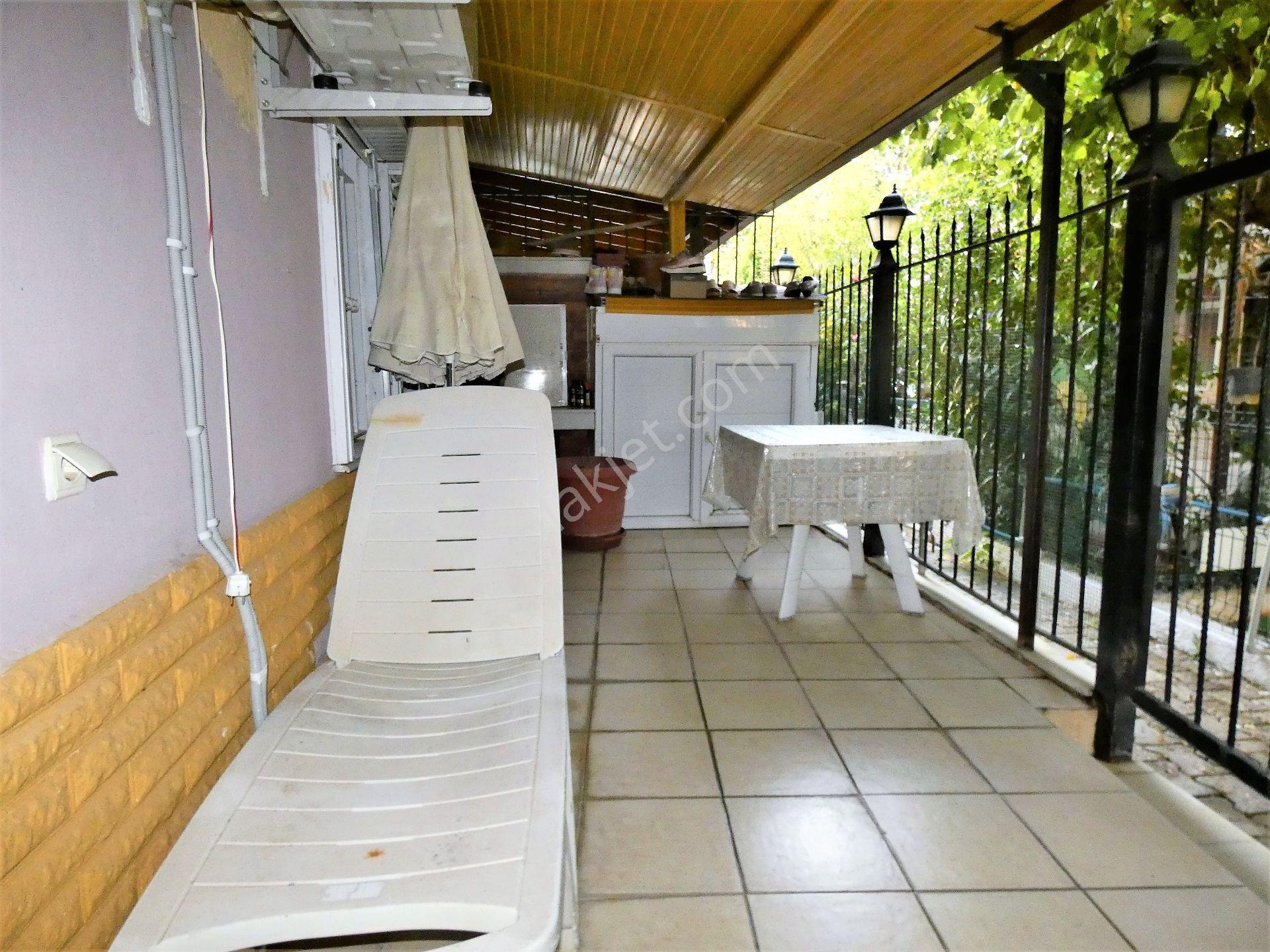 İzmir Seferihisar Ürkmez De Satılık Tribleks Yazlık 4+1 — fotoğraf 8