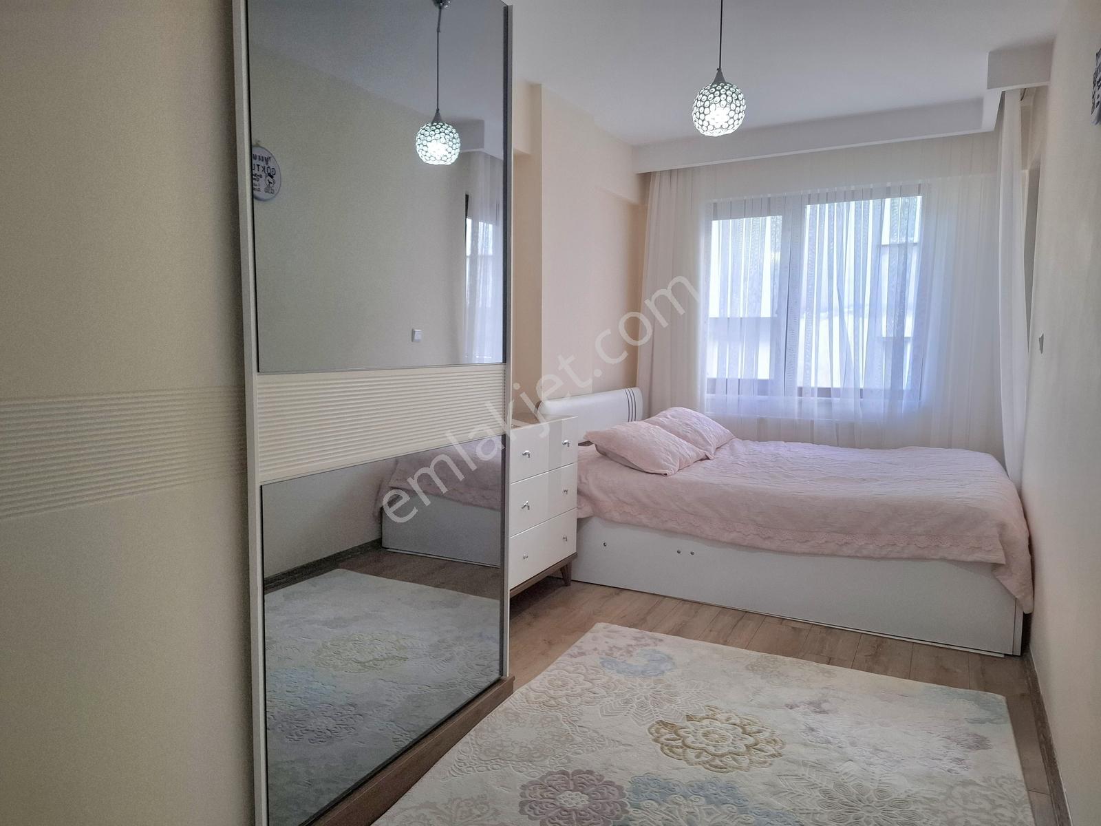 Remax Leon Nilüfer, Balat Satılık 2+1 Daire — fotoğraf 3