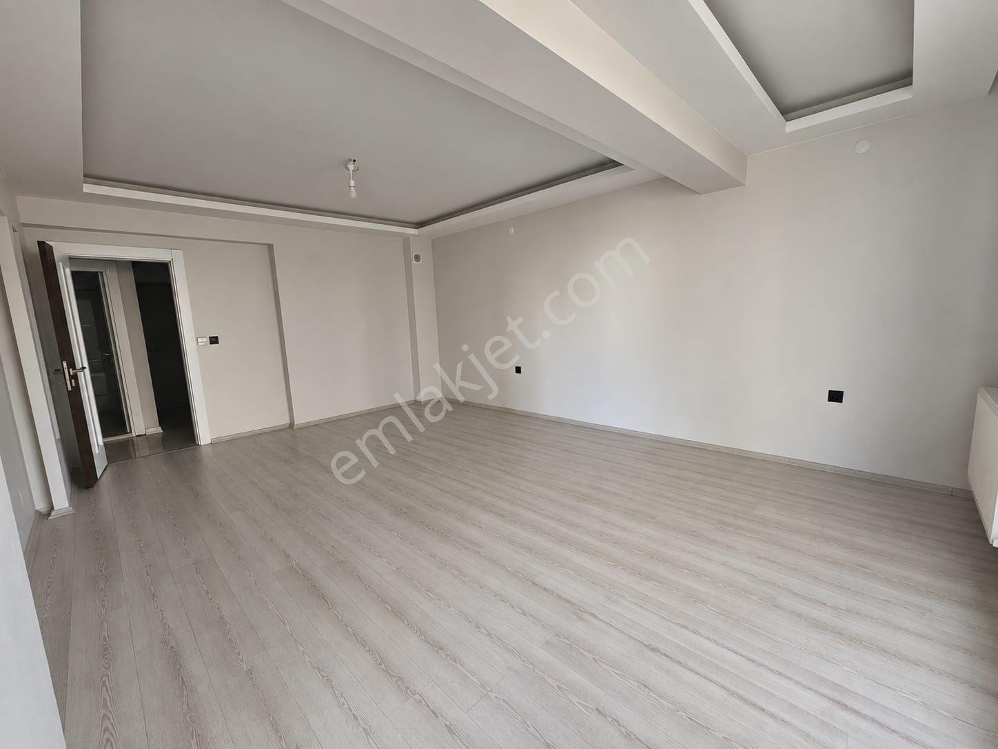 Menemen Zeytin Evleri’nde Havuz Manzaralı, Satılık Daire 3+1 — fotoğraf 7