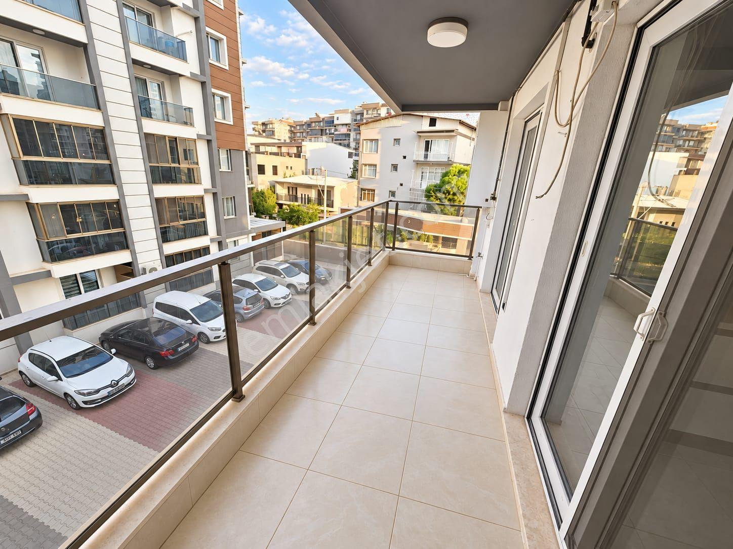 Menemen Zeytin Evleri’nde Havuz Manzaralı, Satılık Daire 3+1 — fotoğraf 9