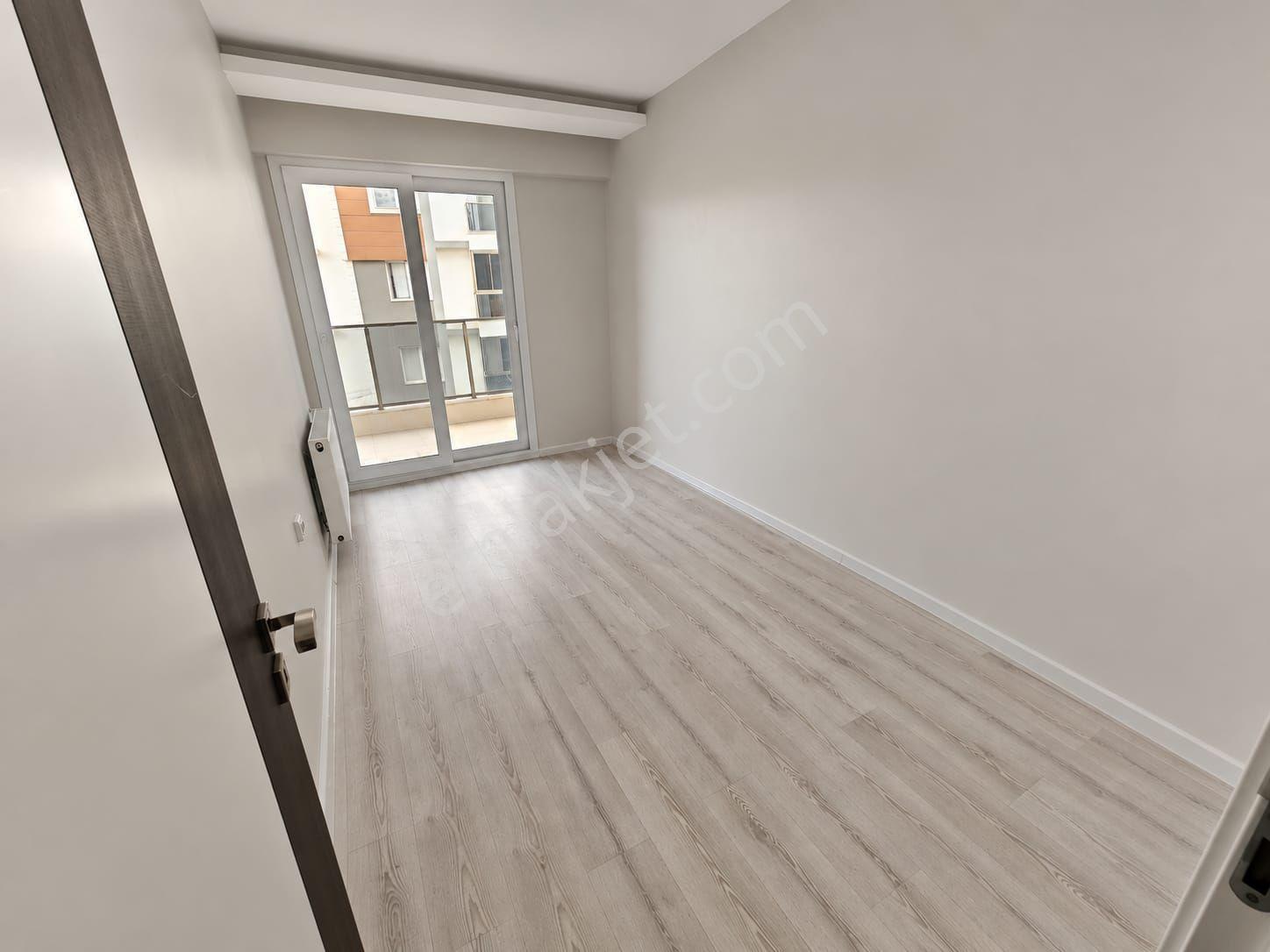 Menemen Zeytin Evleri’nde Havuz Manzaralı, Satılık Daire 3+1 — fotoğraf 17