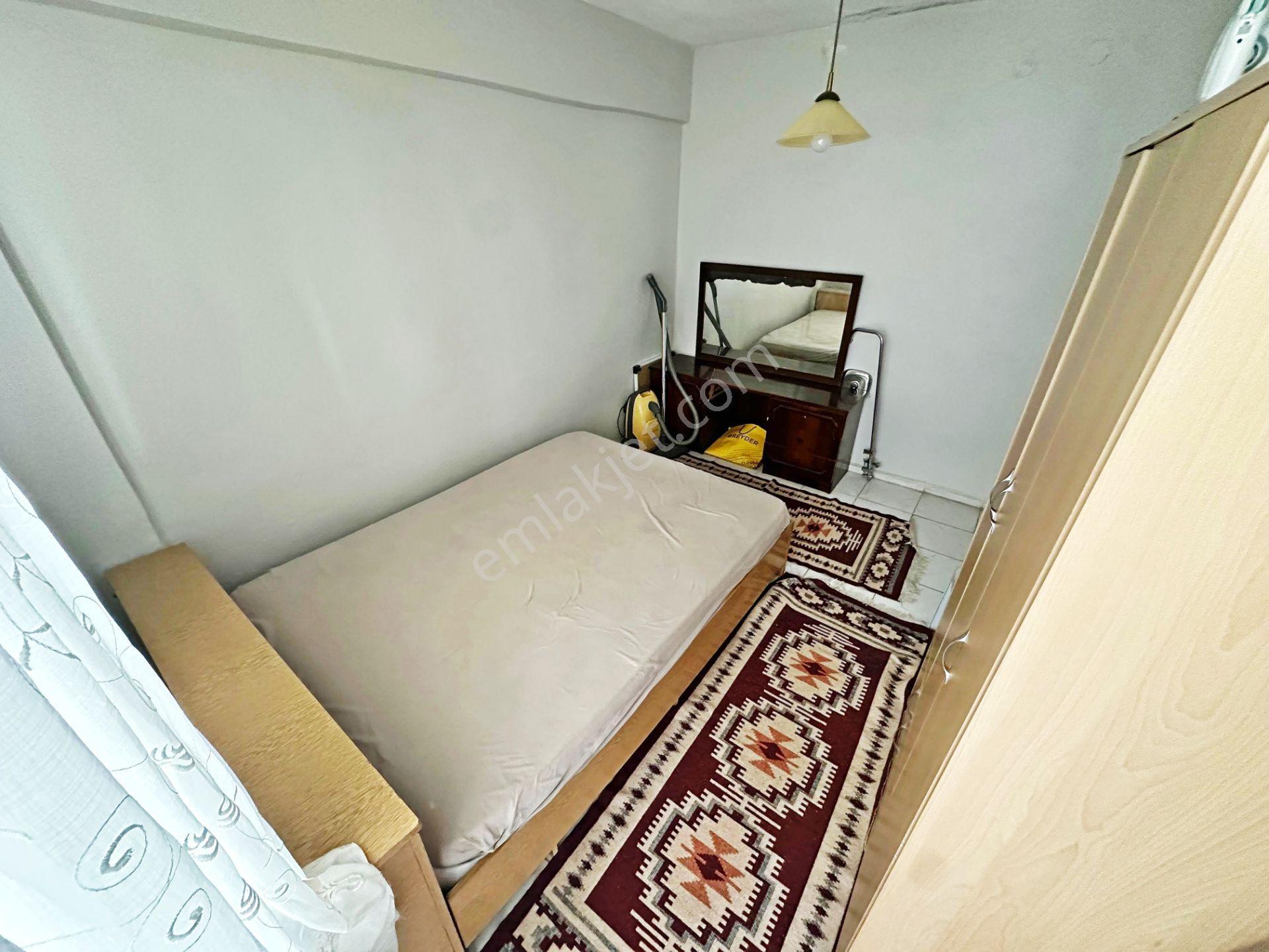 Aktiften Yetişen Alır Akçayda Satılık Doğalgazlı Arakat Masrafsız 2+1 Daire — fotoğraf 15
