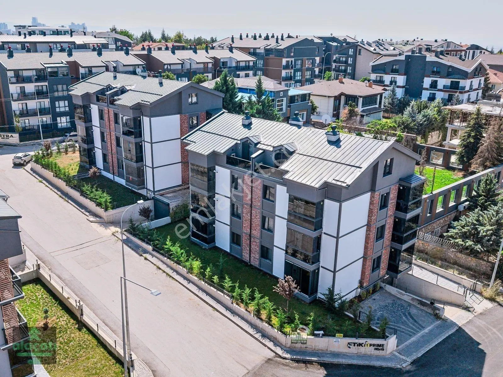 Kızılcaşar Yüksek Tavanlı Site İçinde Satılık 2+1 Daire — fotoğraf 2