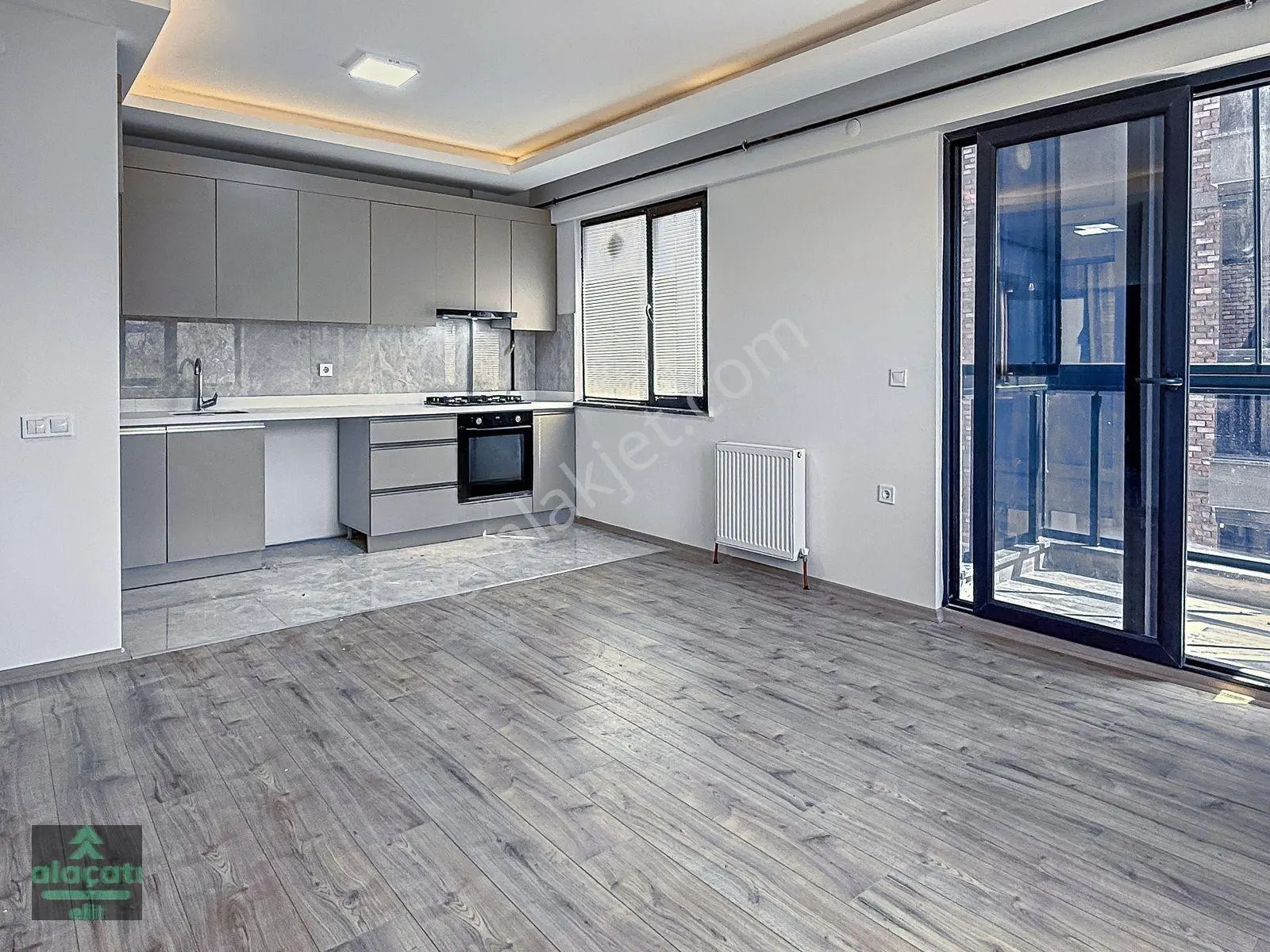 Kızılcaşar Yüksek Tavanlı Site İçinde Satılık 2+1 Daire — fotoğraf 9