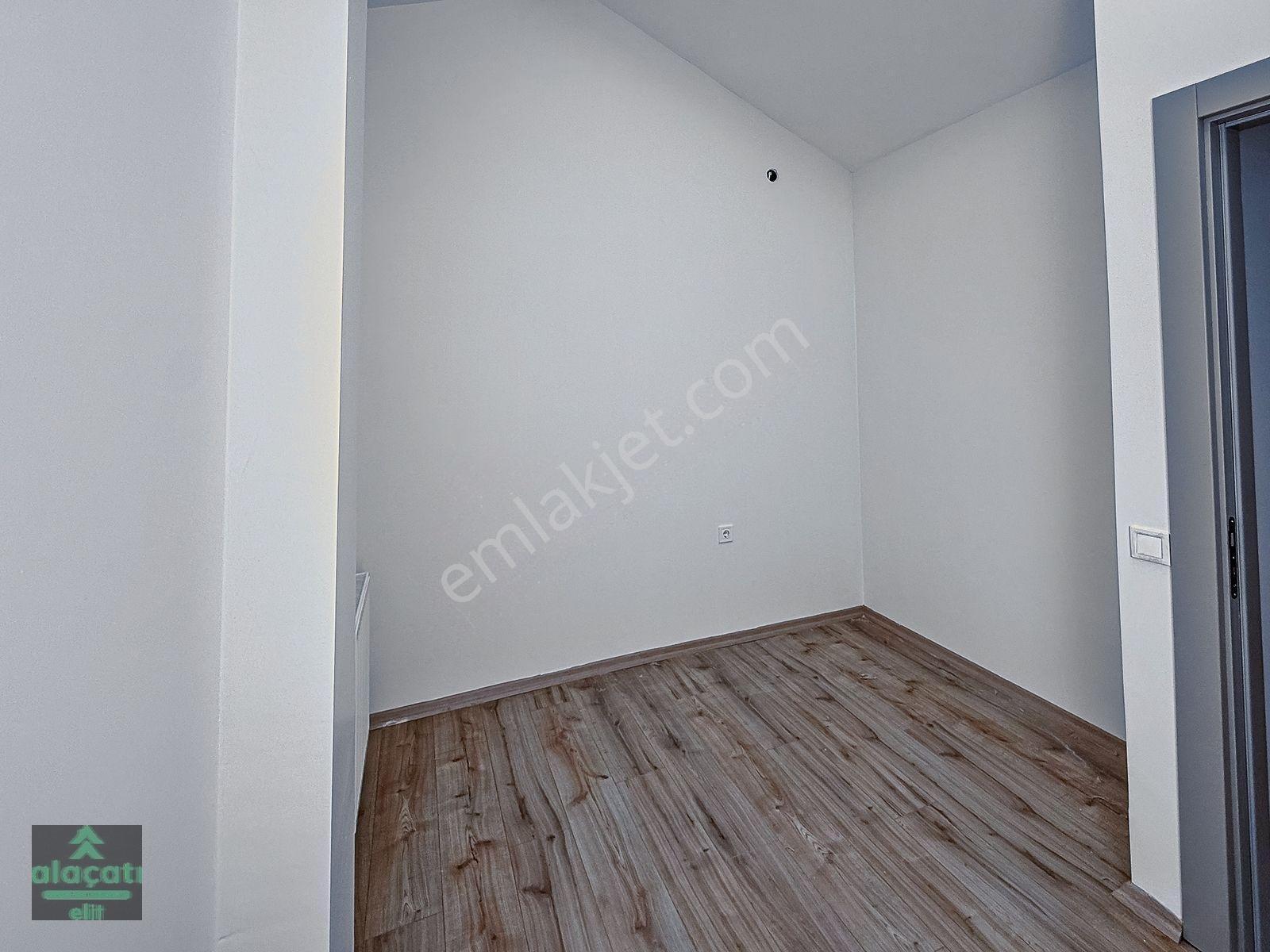 Kızılcaşar Yüksek Tavanlı Site İçinde Satılık 2+1 Daire — fotoğraf 27