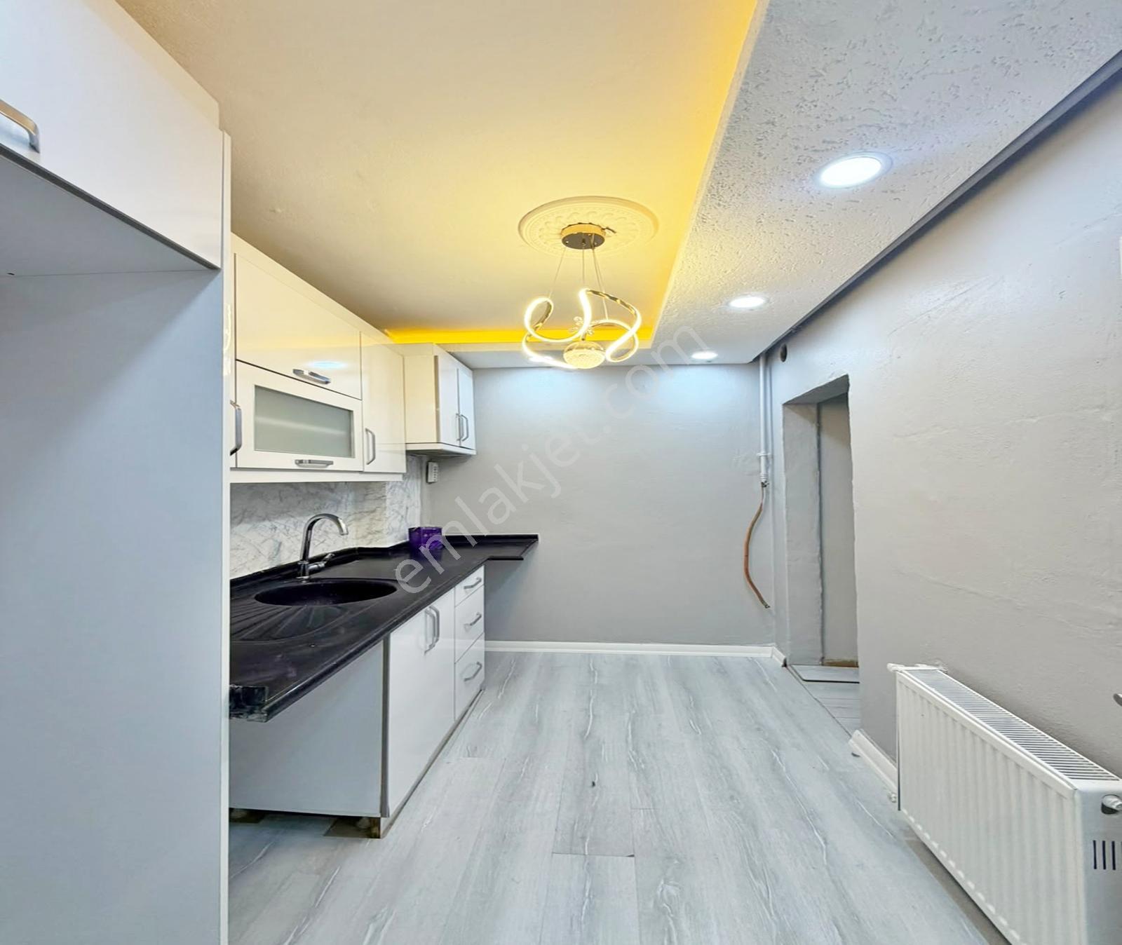 Esenyurt Kıraç Battalgazi Mah. 2.kat 2+1 Balkonlu 2.900.000 Tl — fotoğraf 10