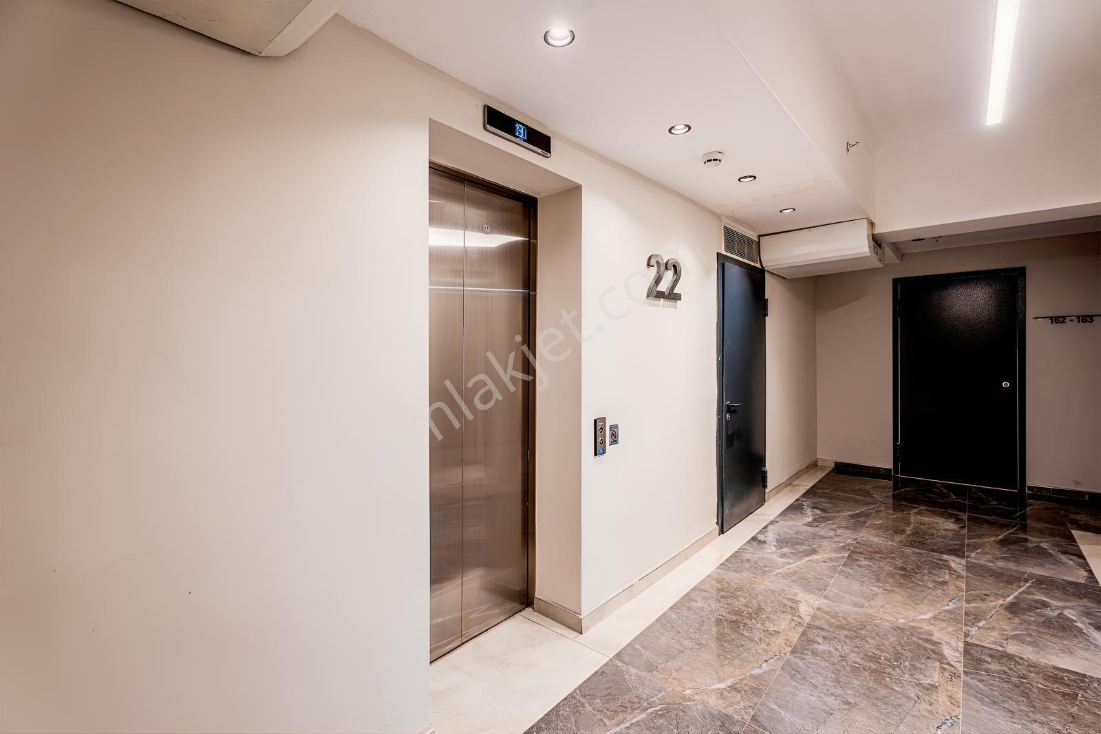 Bornova 4,5+1 İkon Live'deniz Manzaralı Satılık 313 M² Daire — fotoğraf 19