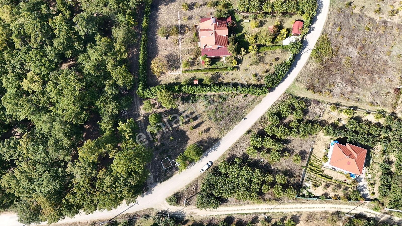 Geyve Çine Mahallesinde Asfalt Kenarı Fırsat — fotoğraf 9