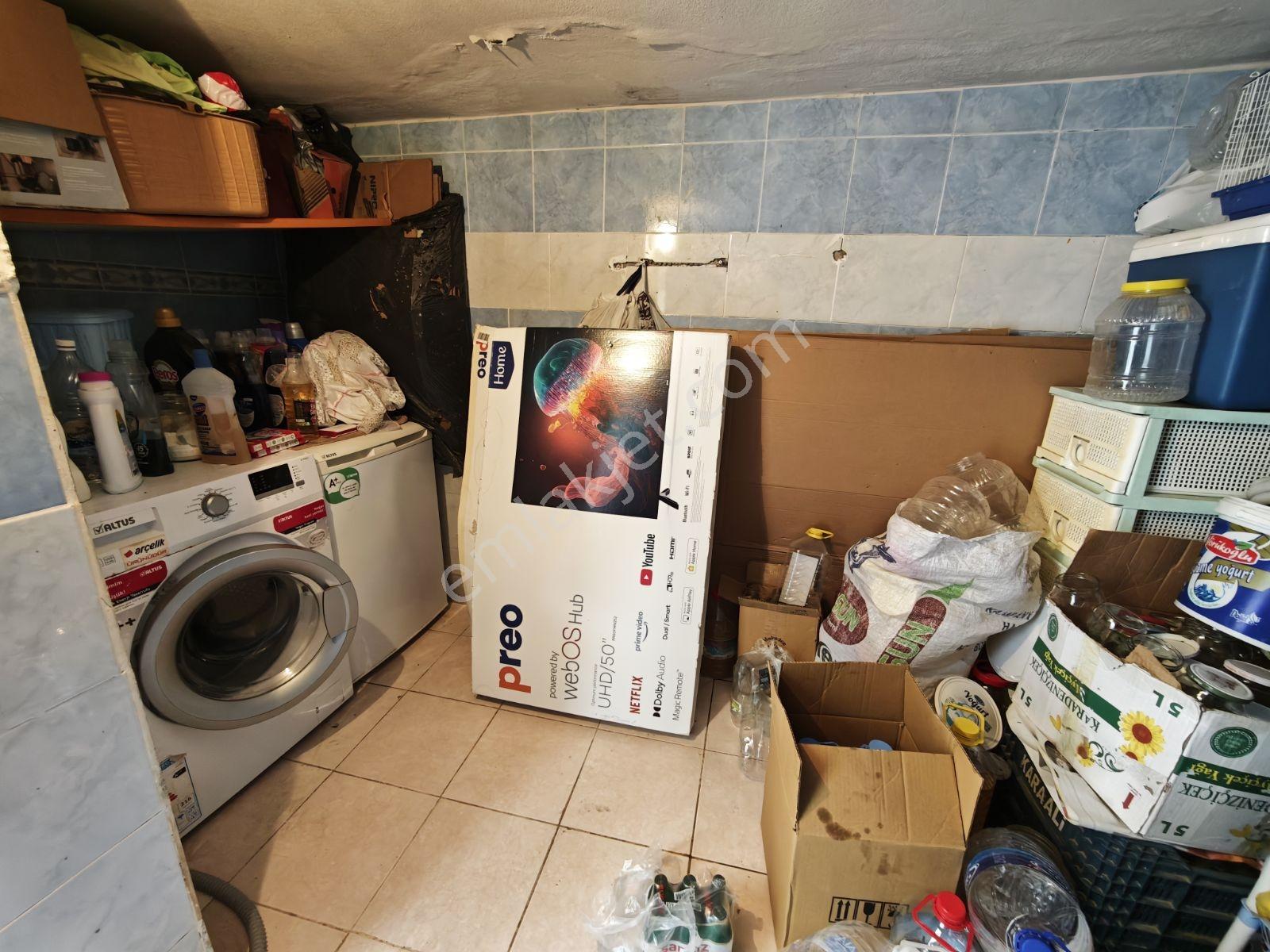 Buca Murathan Mahallesinde 3+1 Satılık Bahçeli Köşe Dubleks Ev — fotoğraf 13