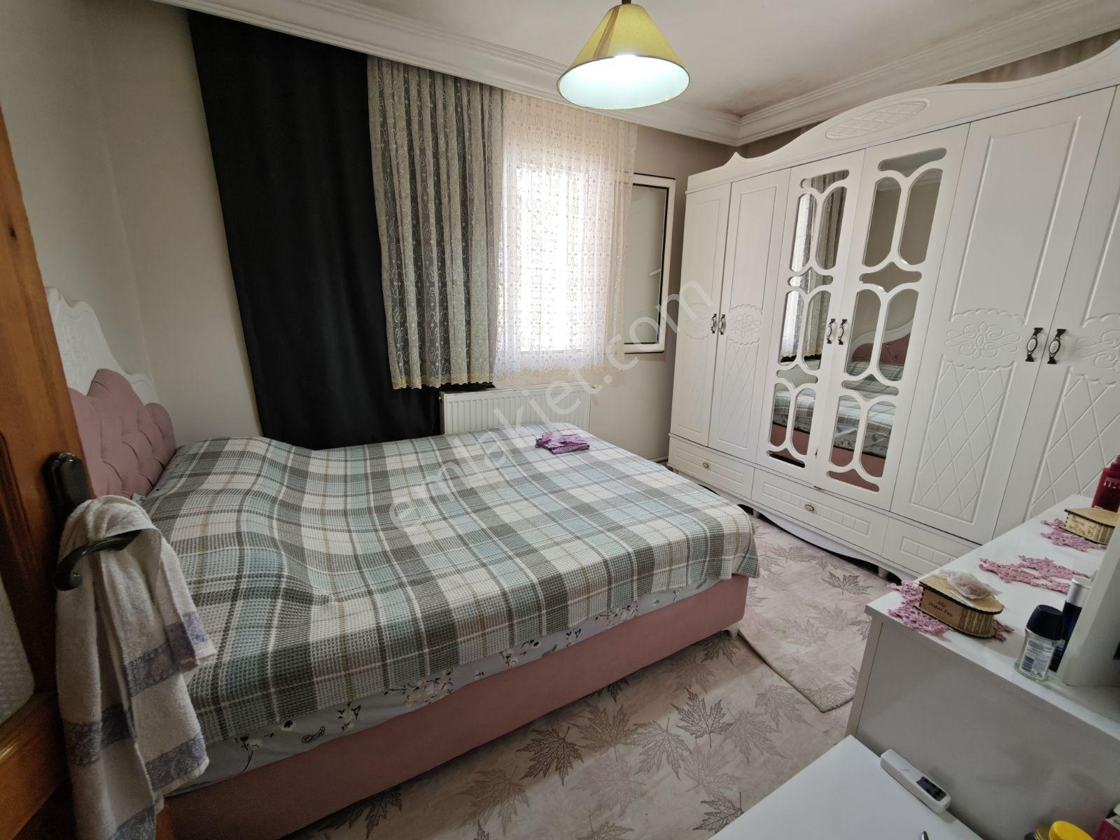 Buca Murathan Mahallesinde 3+1 Satılık Bahçeli Köşe Dubleks Ev — fotoğraf 21