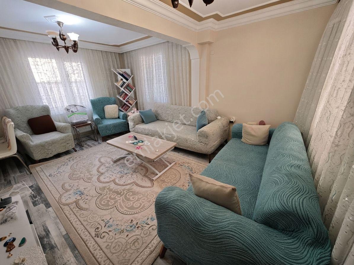 Buca Murathan Mahallesinde 3+1 Satılık Bahçeli Köşe Dubleks Ev — fotoğraf 35