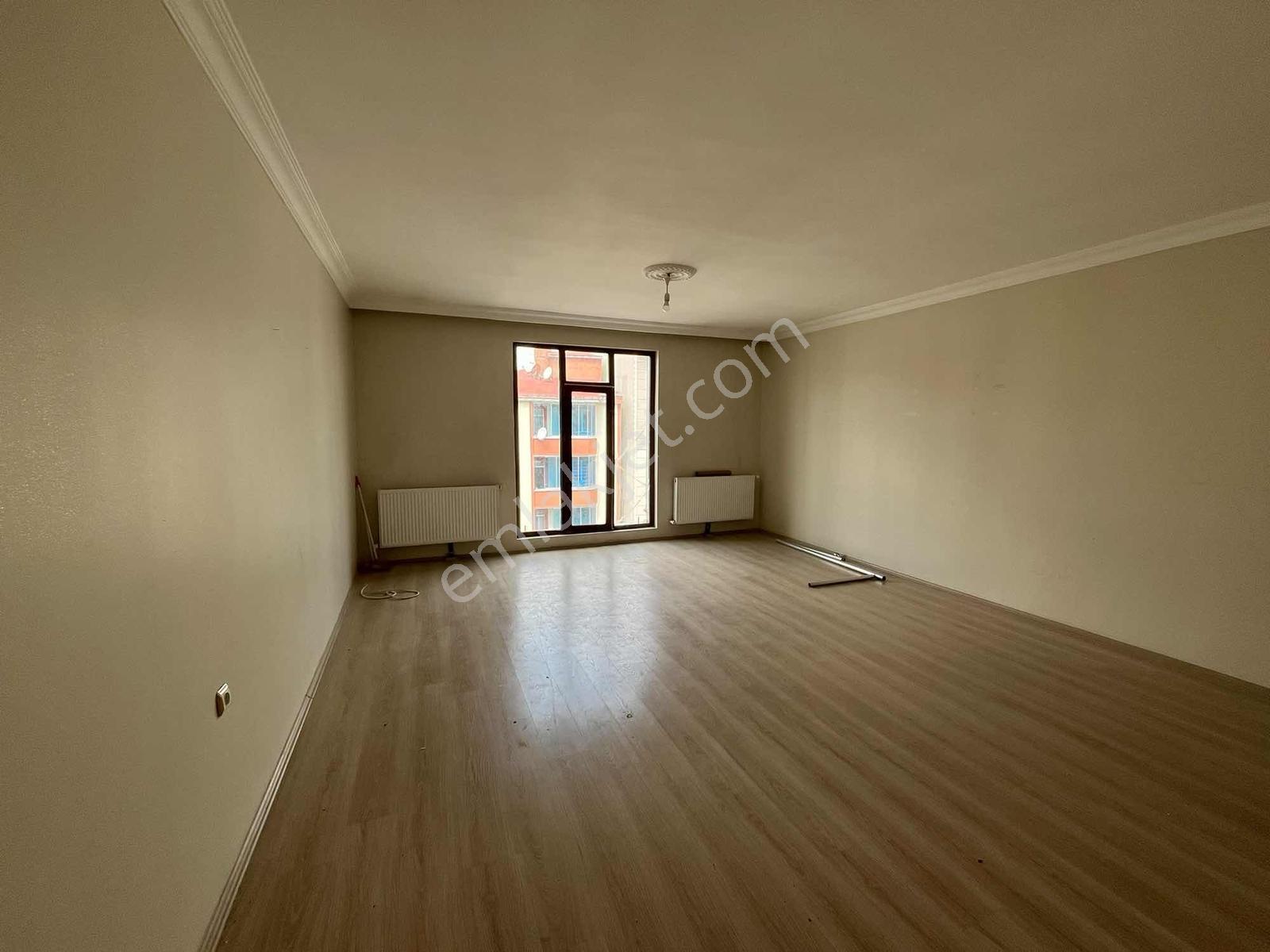Şehitler'de Köşe Başında 3+1 Daire Ara Kat Balkon Asansör Yolcep — fotoğraf 11