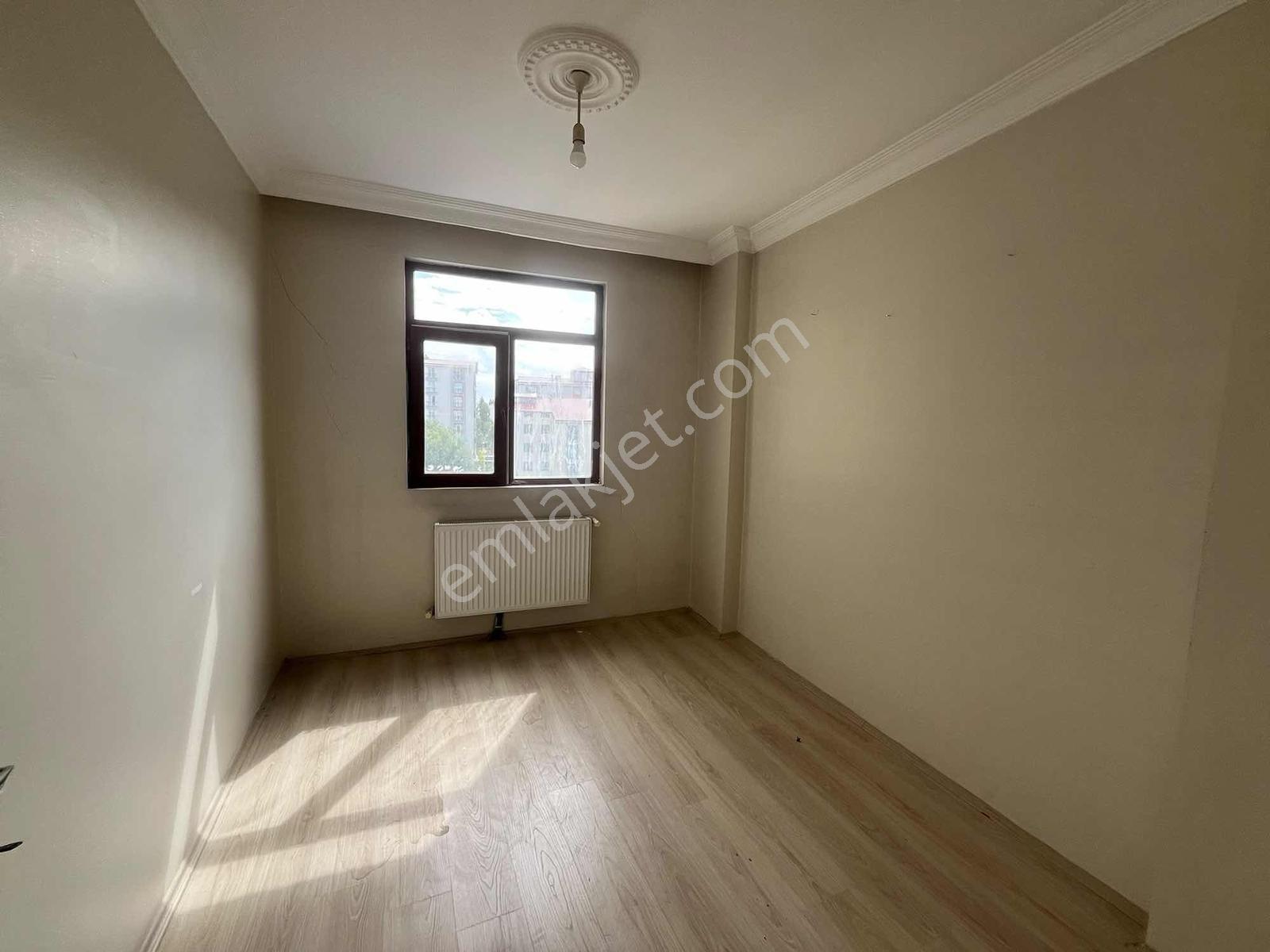 Şehitler'de Köşe Başında 3+1 Daire Ara Kat Balkon Asansör Yolcep — fotoğraf 13