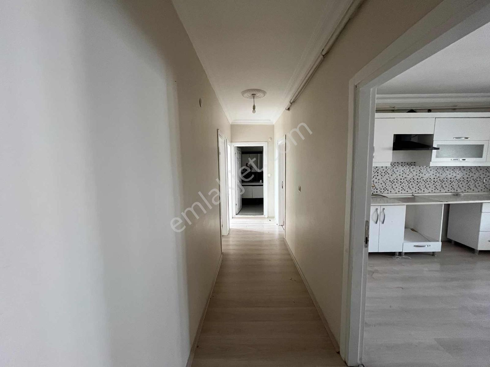 Şehitler'de Köşe Başında 3+1 Daire Ara Kat Balkon Asansör Yolcep — fotoğraf 15