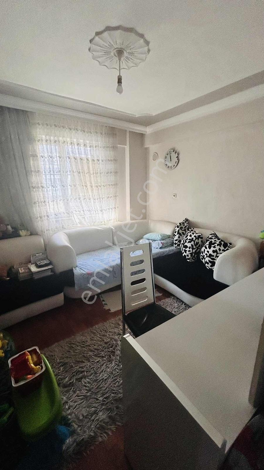 İstiklal De Fırsat Fiyata Satılık 3+1 Ebevyn Banyolu Daire — fotoğraf 15