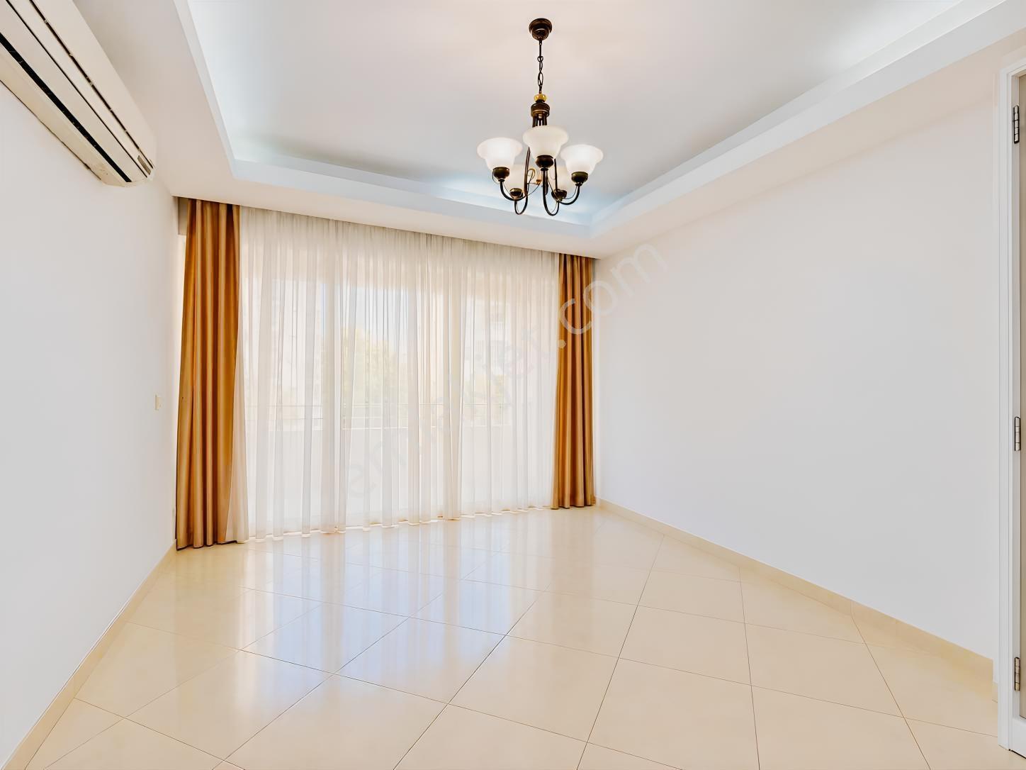 Life İn Lara'da Satılık Villa — fotoğraf 7