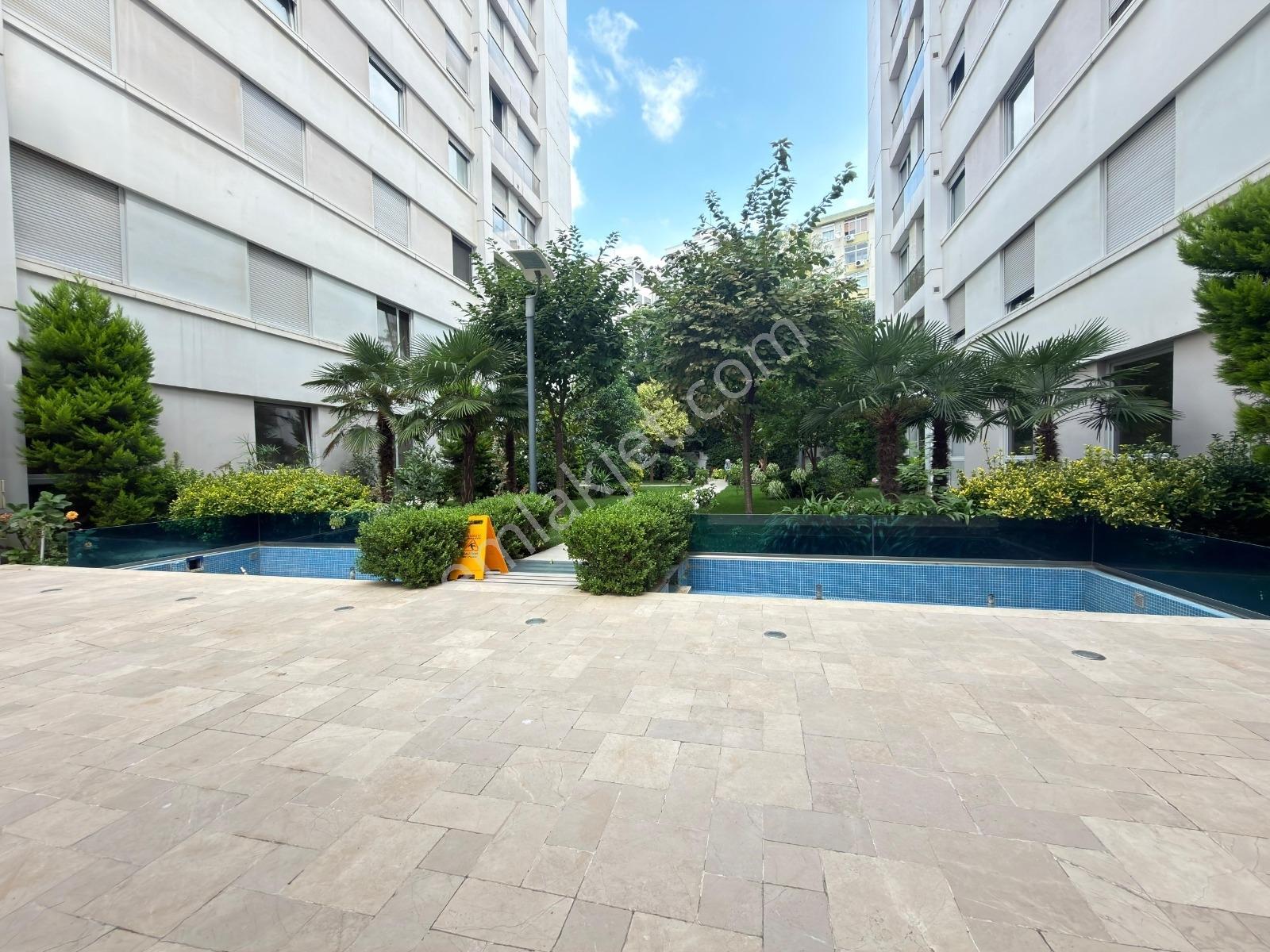 Poyraz'dan Suadiyede 7/24 Güvenlikli Sitede Balkonlu 3+1 Satılık — fotoğraf 29
