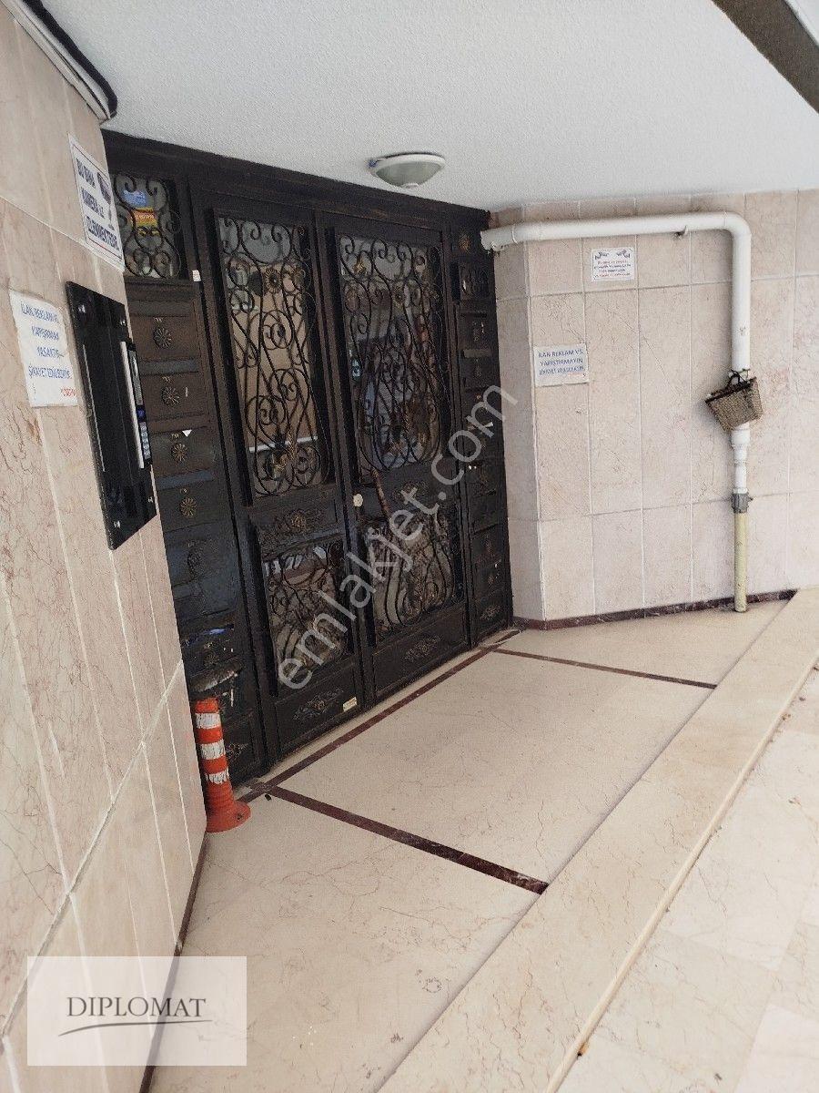 Emek Kazakistan Caddesi Gazi Tıp Hastanesi Karşısi Geniş 3+1 Asansörlü Kapalı Otoparklı — fotoğraf 4