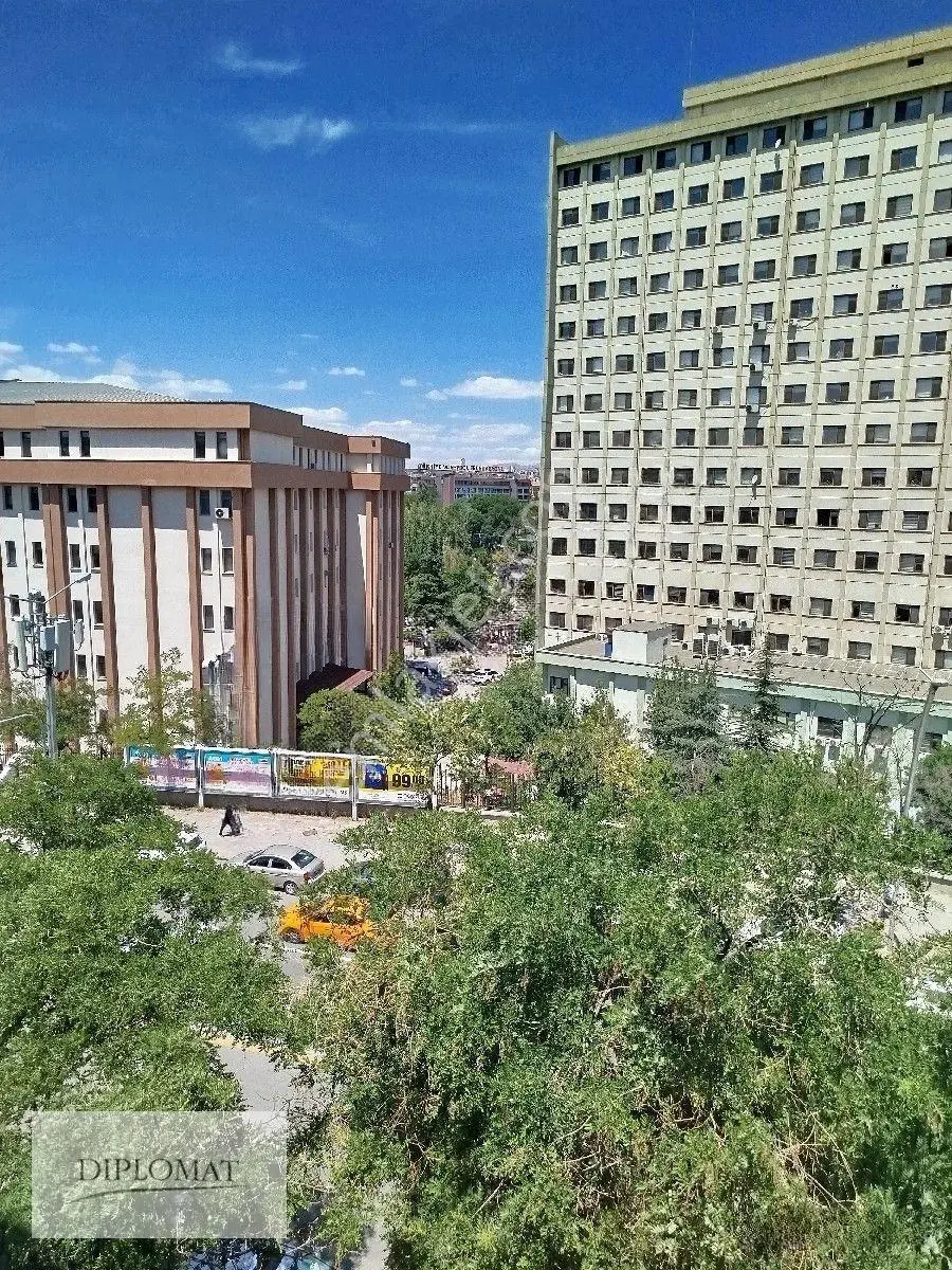 Emek Kazakistan Caddesi Gazi Tıp Hastanesi Karşısi Geniş 3+1 Asansörlü Kapalı Otoparklı — fotoğraf 8