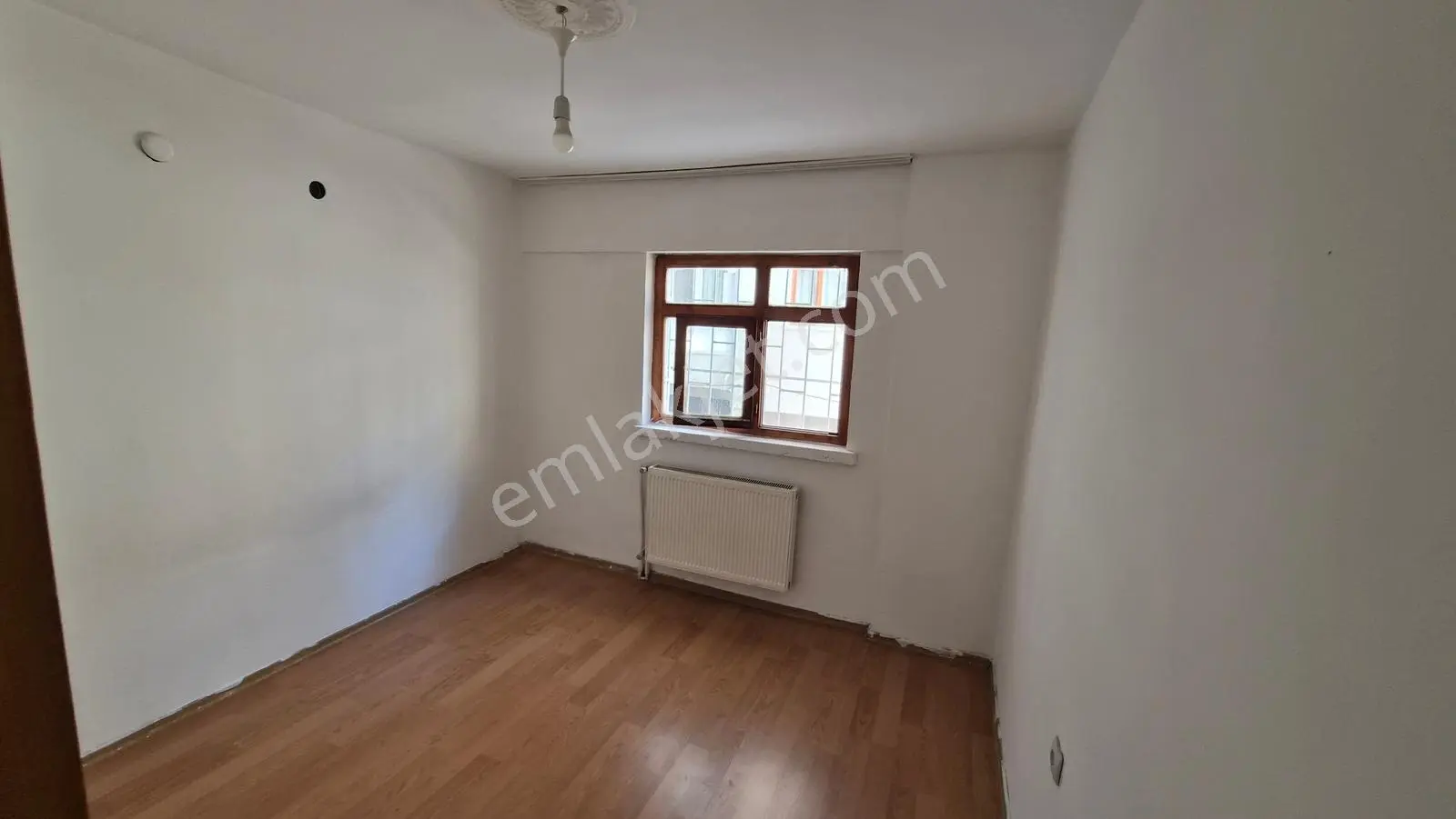 Abidinpaşada Kot-3 De 2+1 Yapılı Satılık Daire — fotoğraf 20