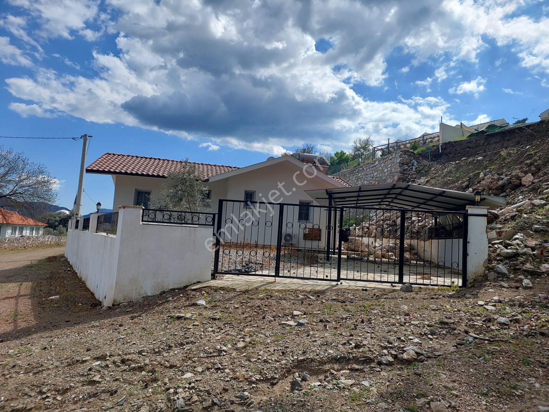 Köyceğiz Çandır Merkezde 1 000 M2 Kelepir Arazi Acil Satılık — fotoğraf 3