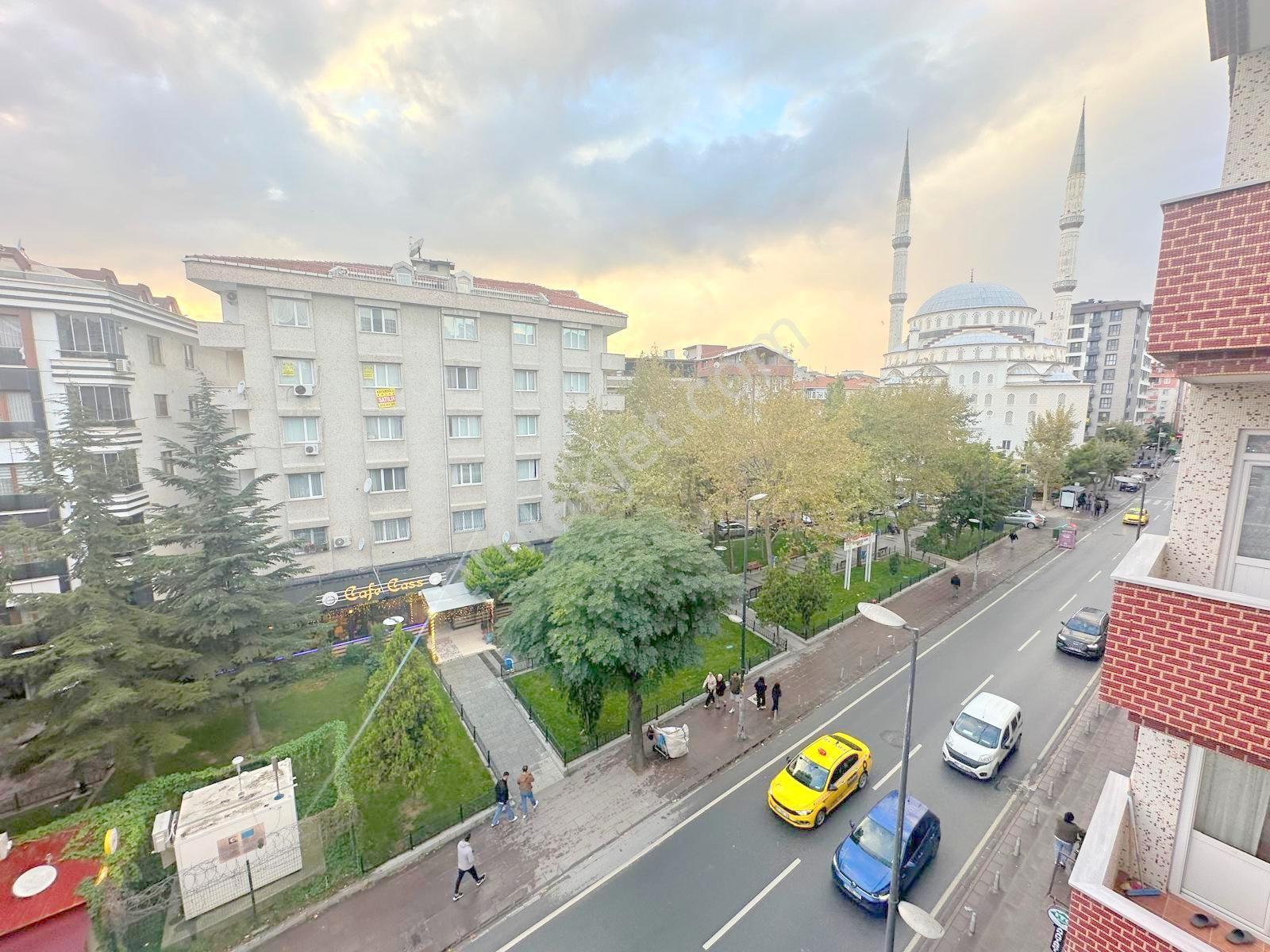 Serkan Gayrimenkulden Bahçelievler Ahmet Yesevi Cadde Üzeri Kullanışlı 2+1 — fotoğraf 9