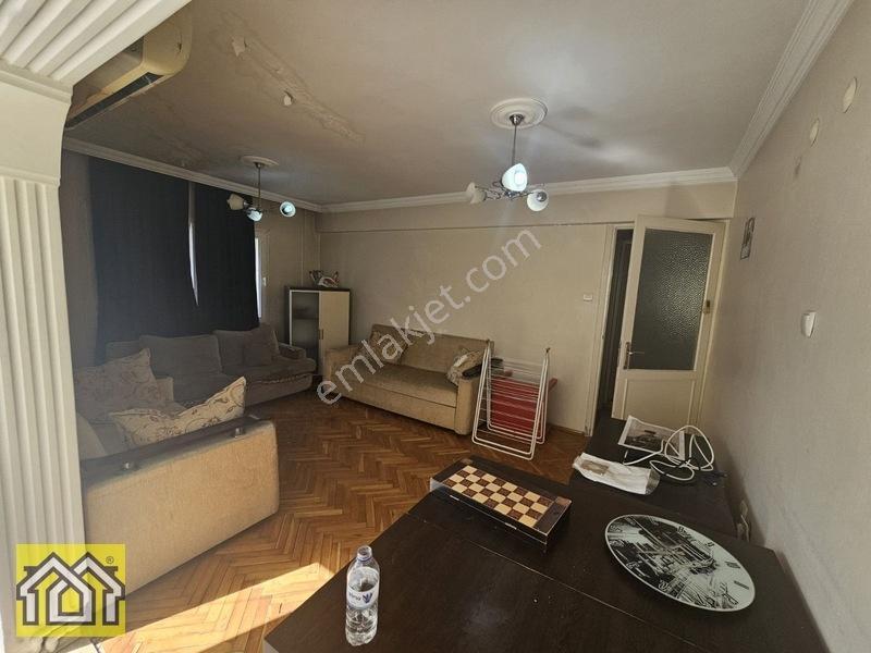 Agoraya Yakın 2+1 Jeotermal Li Yatirimlik Boş Daire — fotoğraf 10