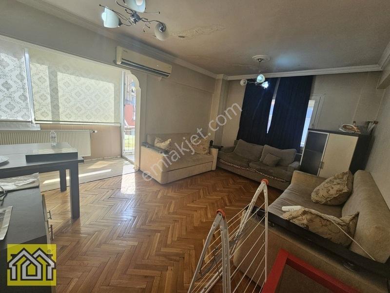 Agoraya Yakın 2+1 Jeotermal Li Yatirimlik Boş Daire — fotoğraf 11