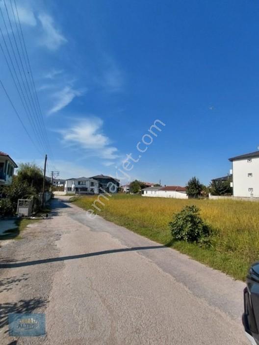 Elit Konumda 360 Mt2 İmarlı Köşe Arsa — fotoğraf 6