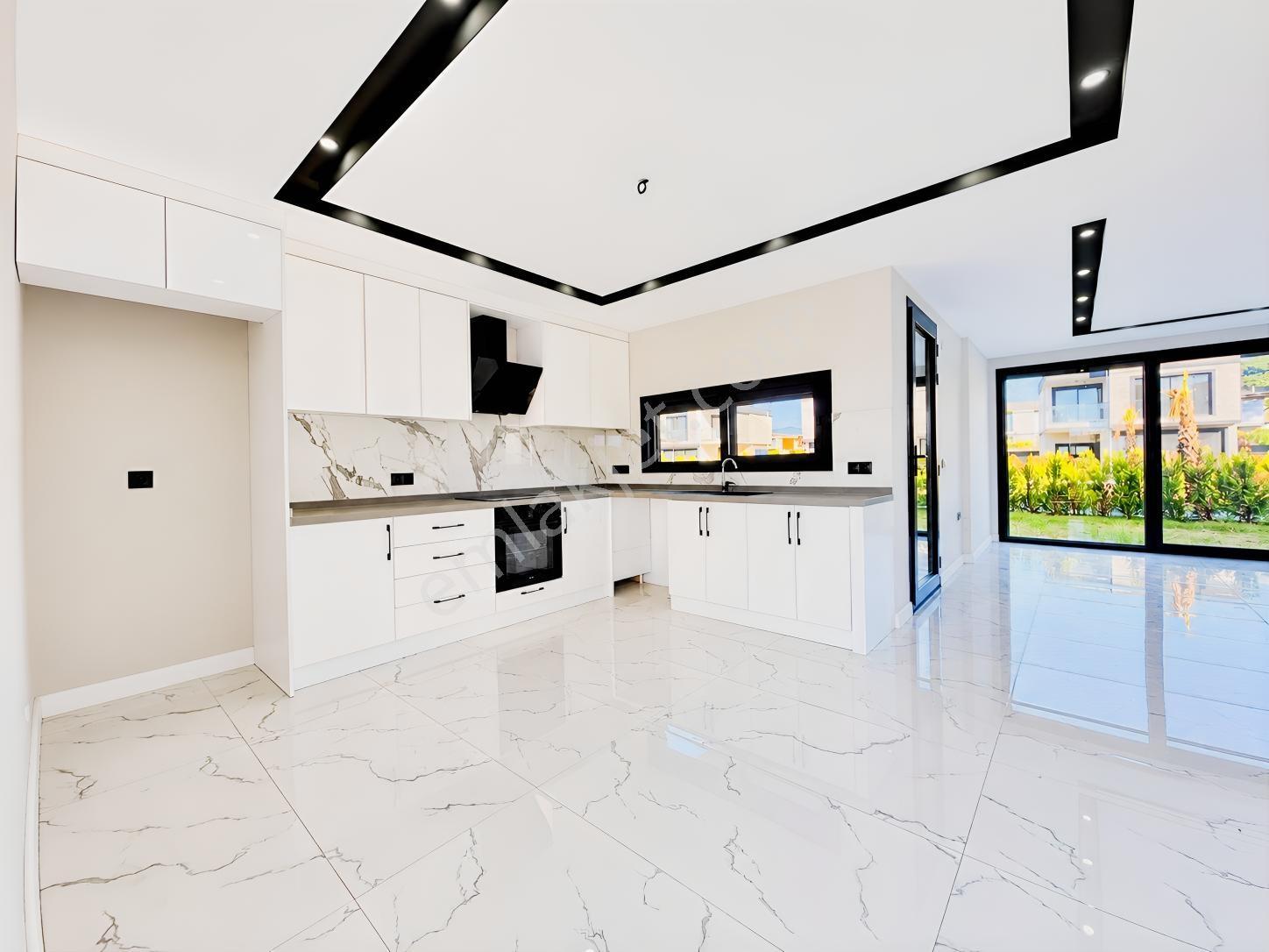 Güzelçamlıda Müstakil Satılık Villa Emsallerinden Uygun Fiyata — fotoğraf 5