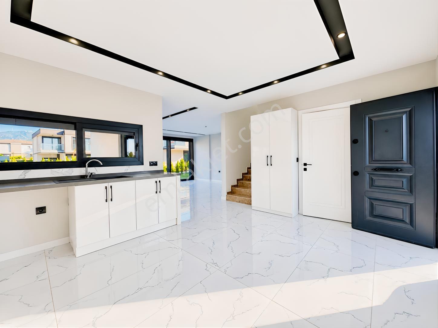 Güzelçamlıda Müstakil Satılık Villa Emsallerinden Uygun Fiyata — fotoğraf 6