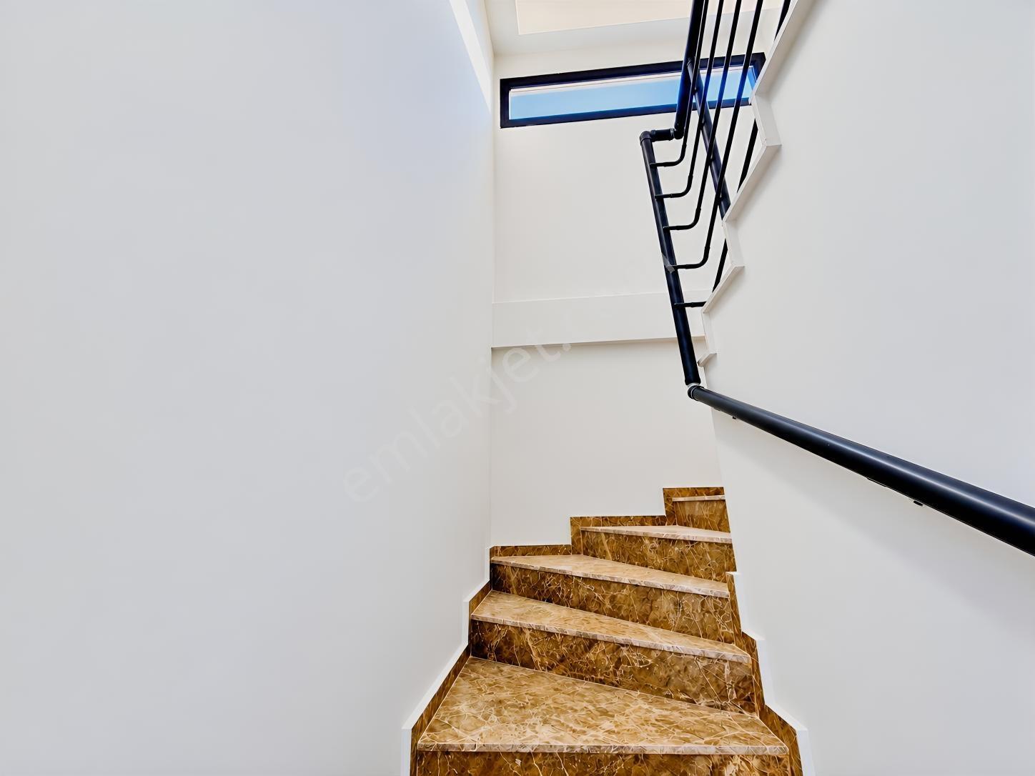 Güzelçamlıda Müstakil Satılık Villa Emsallerinden Uygun Fiyata — fotoğraf 9