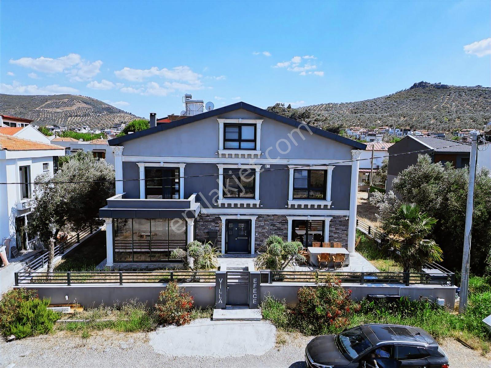 Avcı'dan İskele'de Denize Sıfır 5+2 300m2 Villa — fotoğraf 8