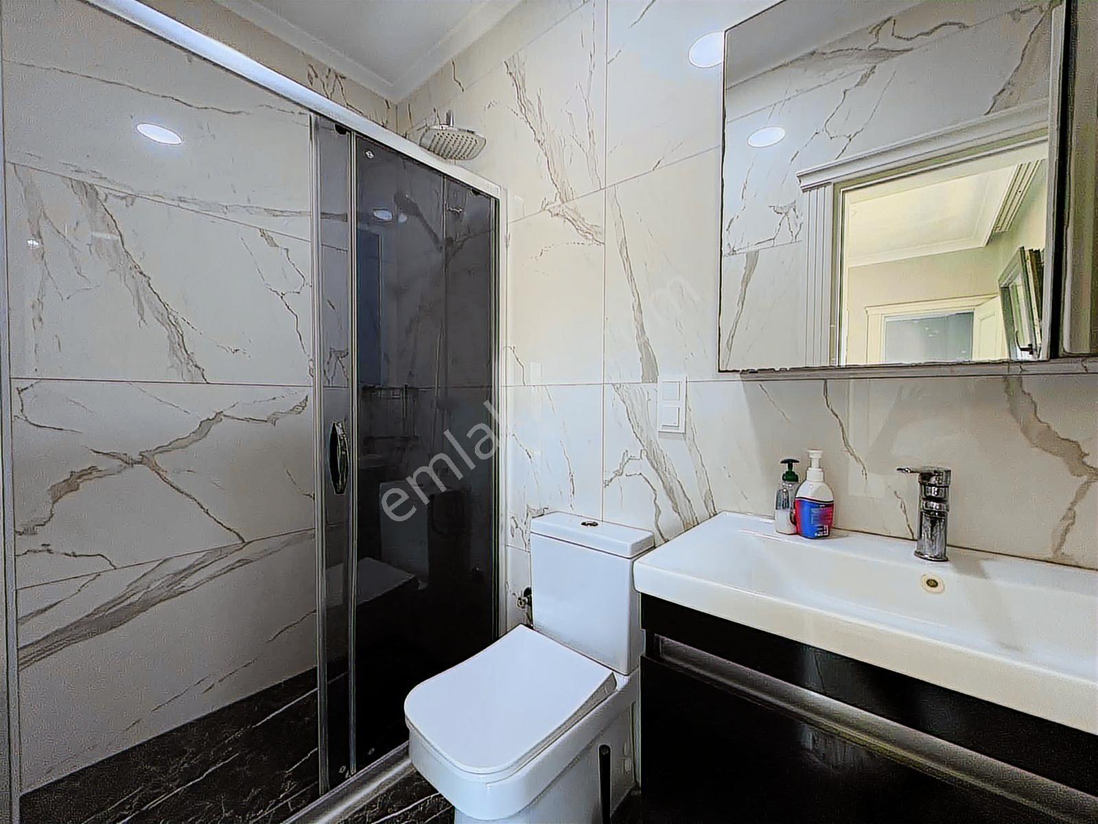 Avcı'dan İskele'de Denize Sıfır 5+2 300m2 Villa — fotoğraf 10