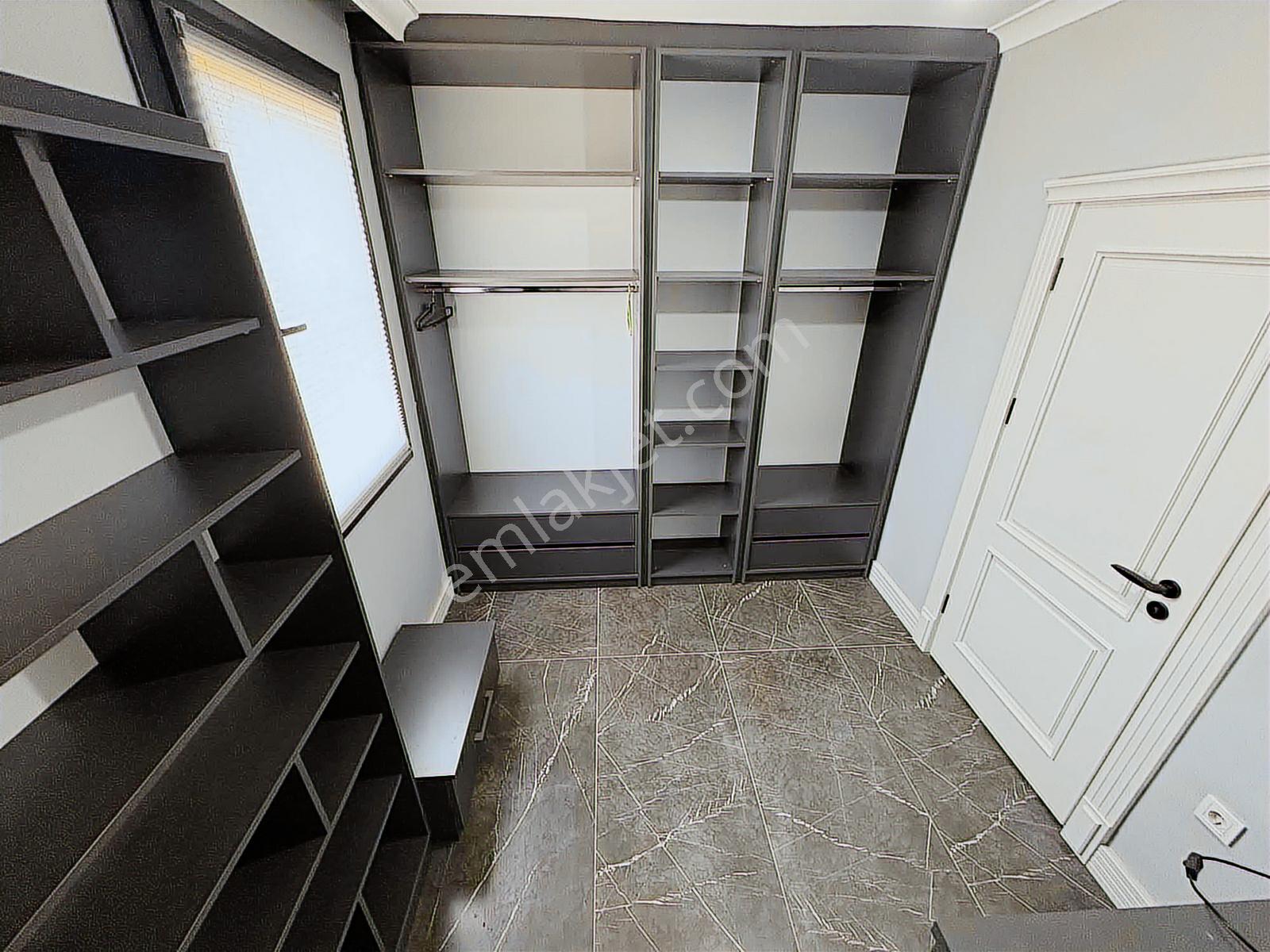 Avcı'dan İskele'de Denize Sıfır 5+2 300m2 Villa — fotoğraf 15
