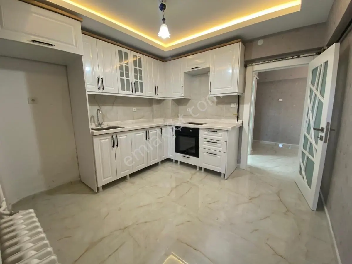 Sincan Ertuğrulgazi Mah 3+1 Full Yapılı Bağımsız Ara Kat Daire — fotoğraf 3