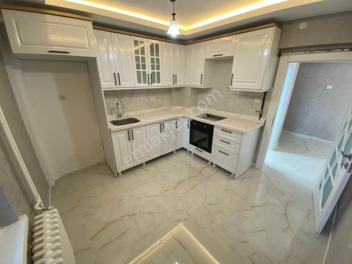 Sincan Ertuğrulgazi Mah 3+1 Full Yapılı Bağımsız Ara Kat Daire — fotoğraf 18