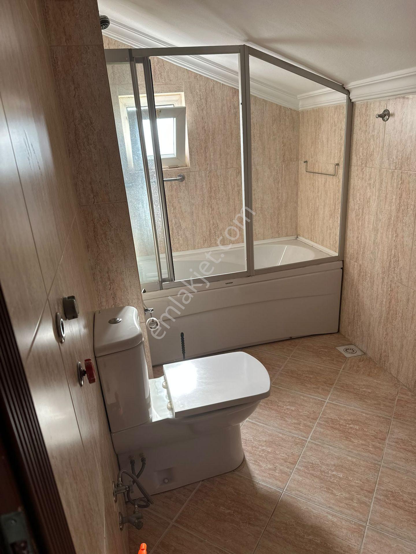 Tuğba Yörür'den Akyazı Mahallesinde Satılık Villa — fotoğraf 15