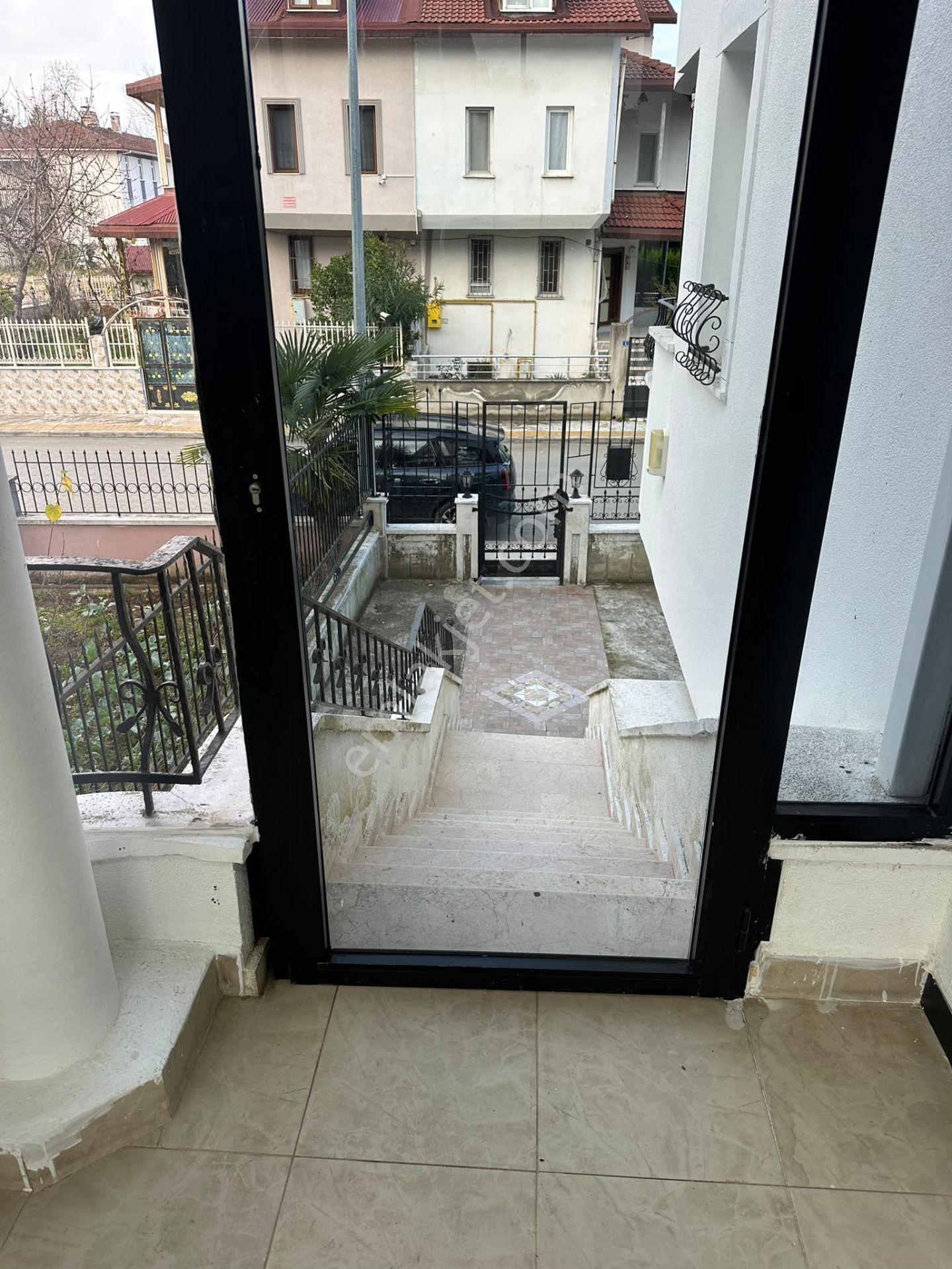 Tuğba Yörür'den Akyazı Mahallesinde Satılık Villa — fotoğraf 20