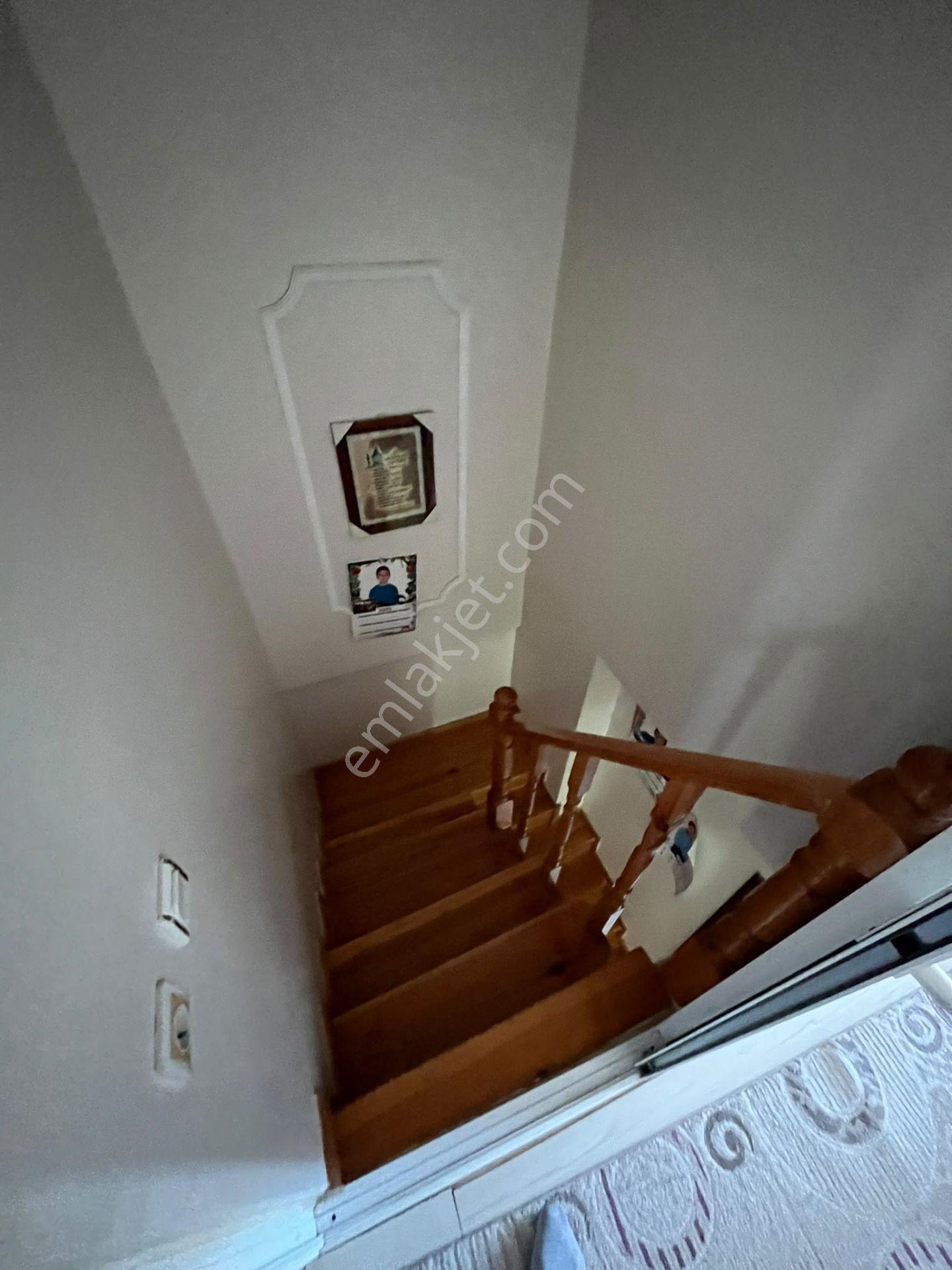 Mutlu Mahallesi Satılık Çatı Dubleks 5+1 230m2 M2 4 Katlı Çatı Dubleksi Full Özellikli Petek Kombi — fotoğraf 5