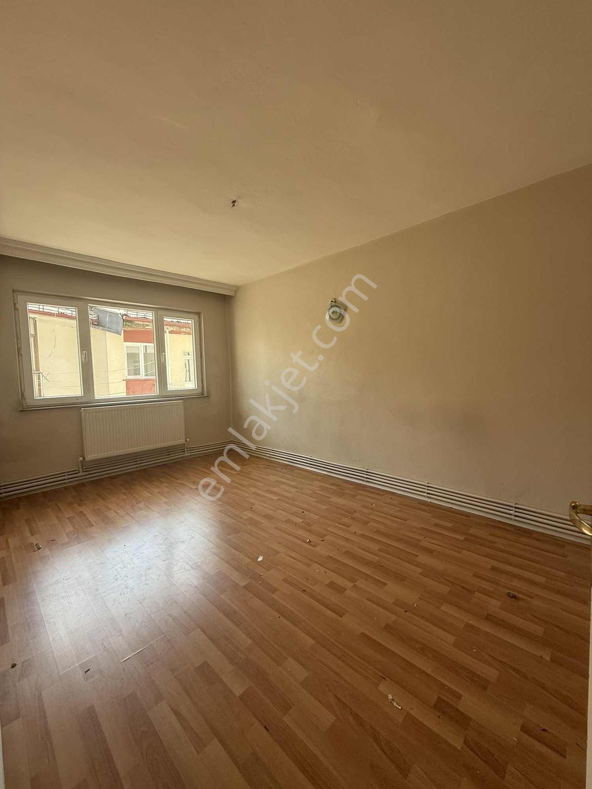 Sivas Kepenek Caddesinde Satılık 2+1 Daire — fotoğraf 14