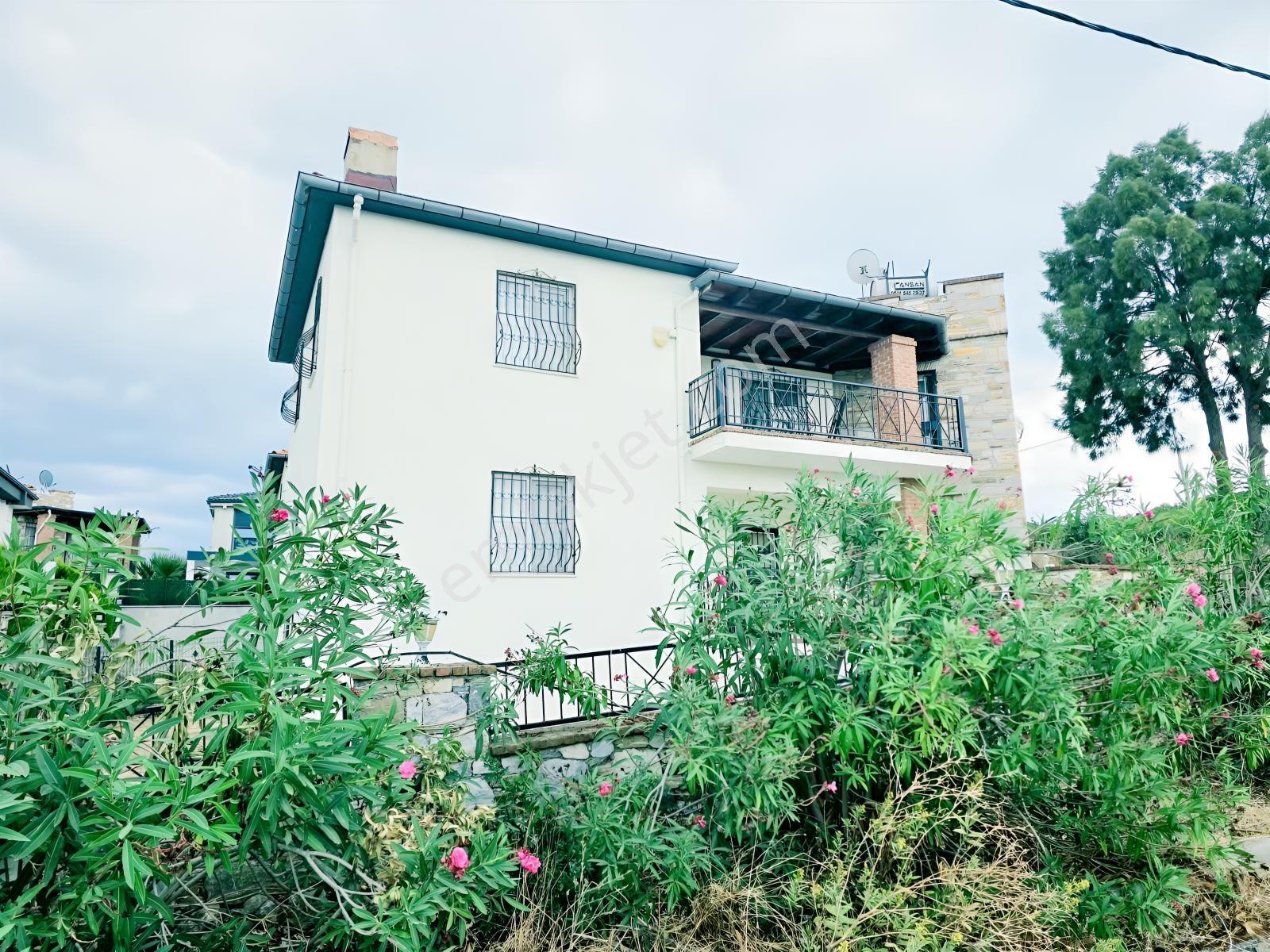 Masmavi Deniz Manzarasına Uyanmak Mümkün!4+1 Villa Bu Paraya ! — fotoğraf 10