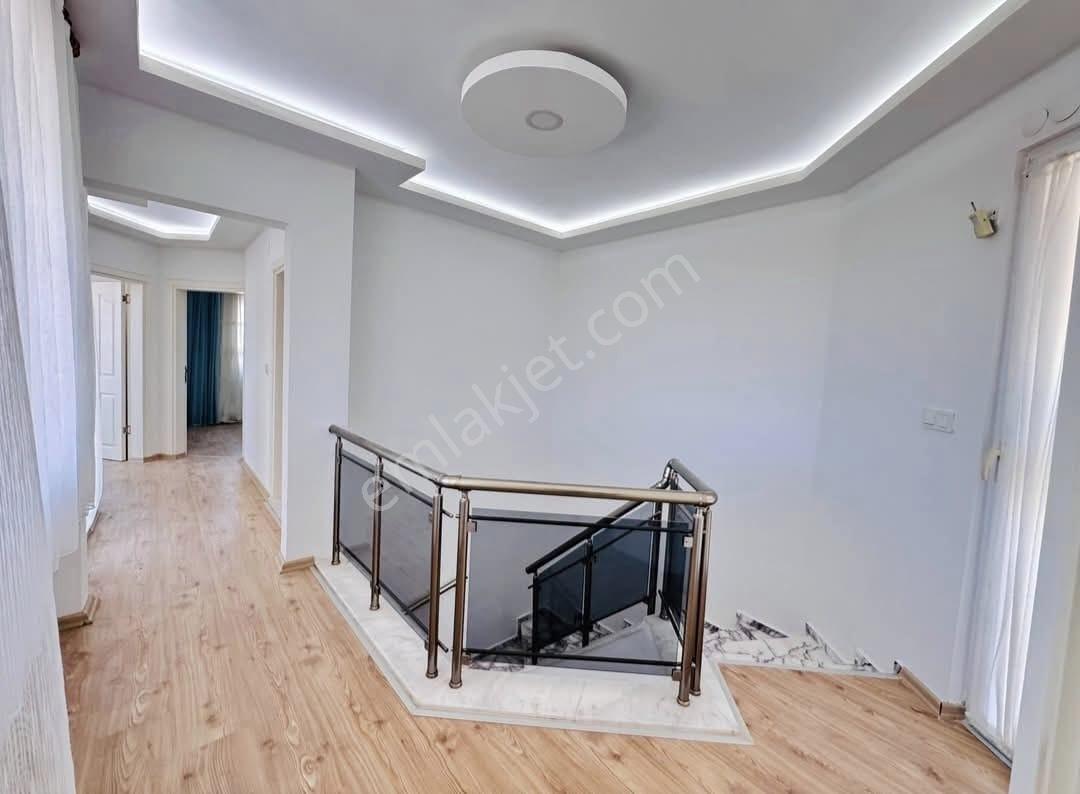 Masmavi Deniz Manzarasına Uyanmak Mümkün!4+1 Villa Bu Paraya ! — fotoğraf 26