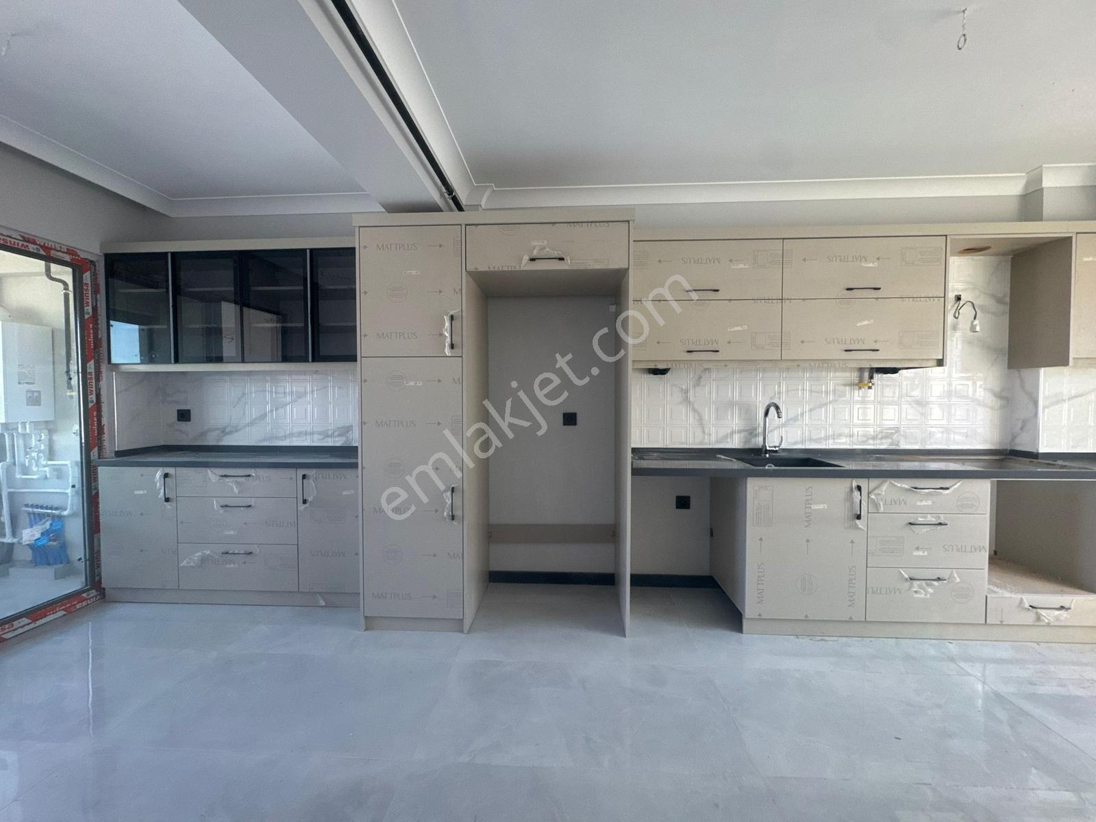 Bandırma Mavi Emlaktan 100.Yıl Mah. 4+1 Satılık Dubleks Daire