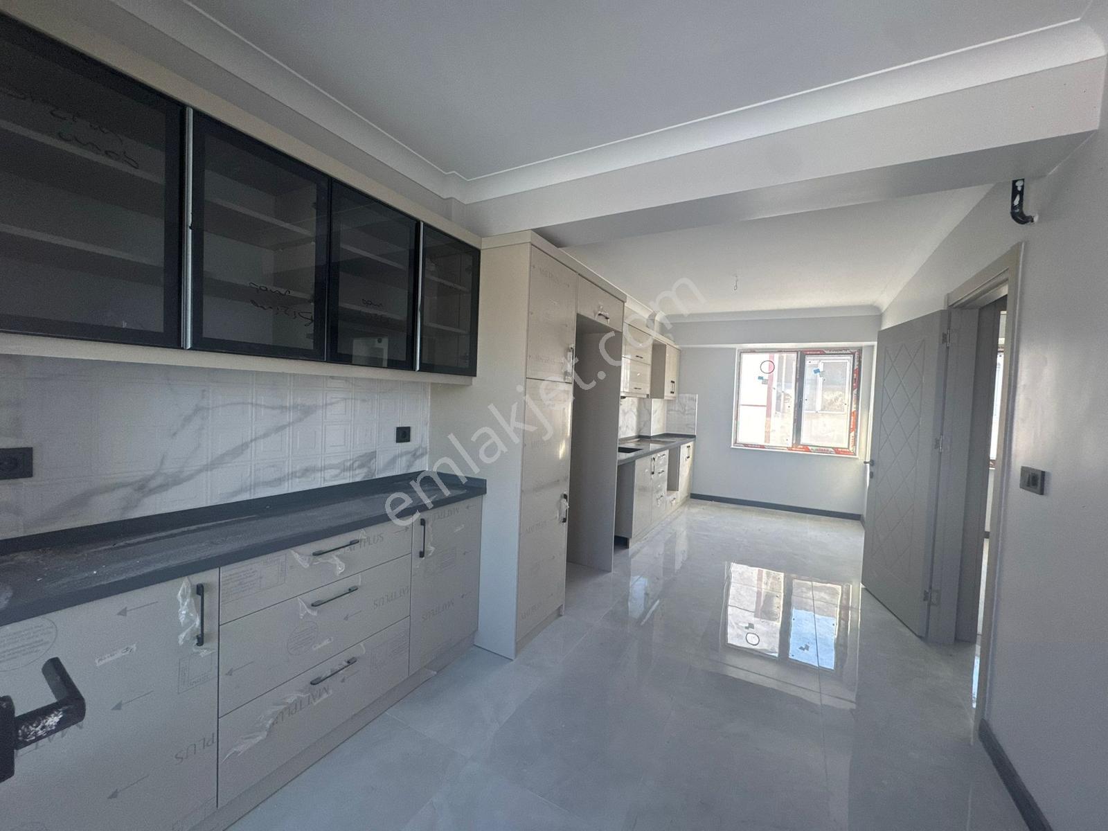 Bandırma Mavi Emlaktan 100.yıl Mah. 4+1 Satılık Dubleks Daire — fotoğraf 2