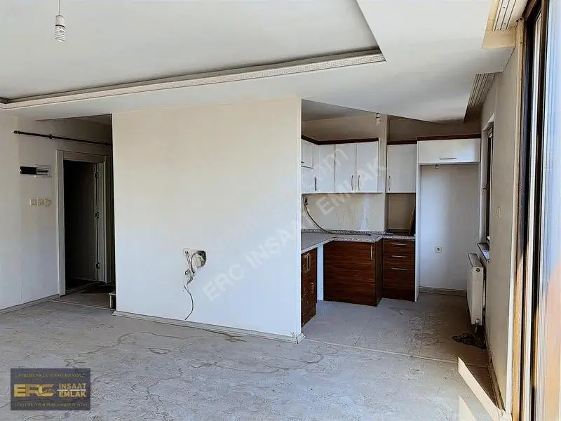 Şehir Merkezinde Satılık Dubleks 5+1 Daire — fotoğraf 5