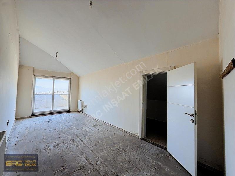 Şehir Merkezinde Satılık Dubleks 5+1 Daire — fotoğraf 11